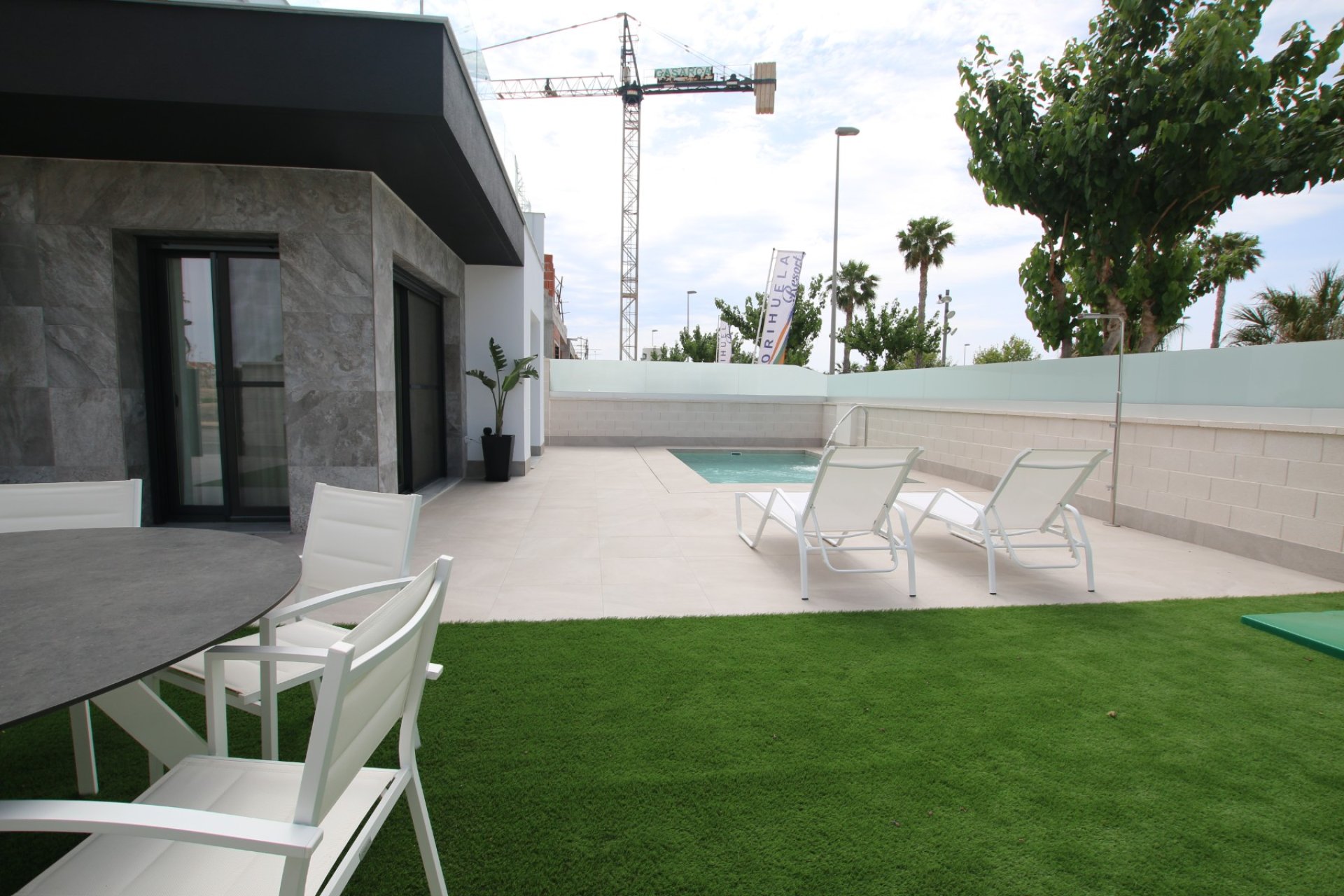 Resale - Villa (detached) -
Pilar de la Horadada