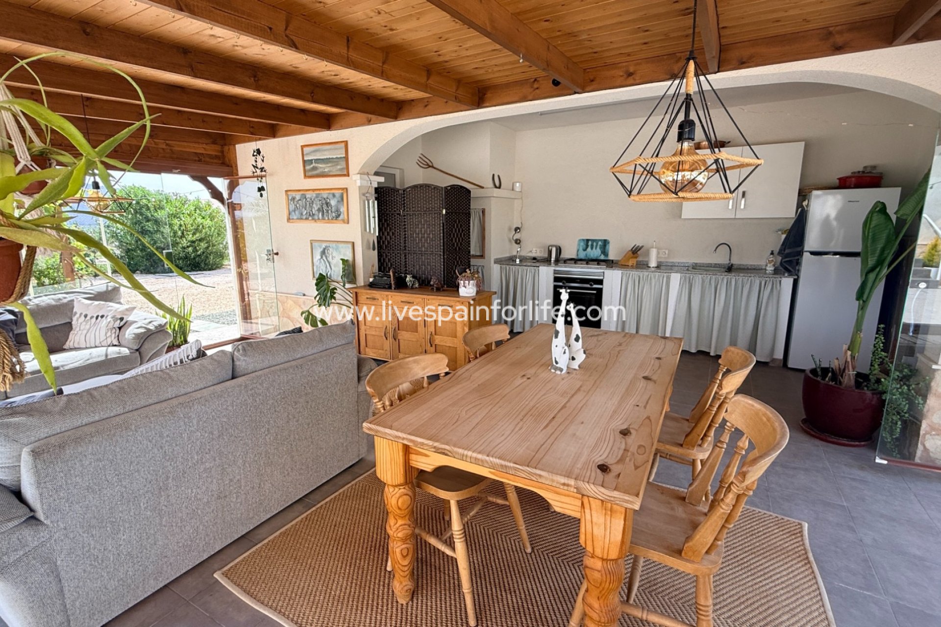 Resale - Villa (detached) -
Pinoso