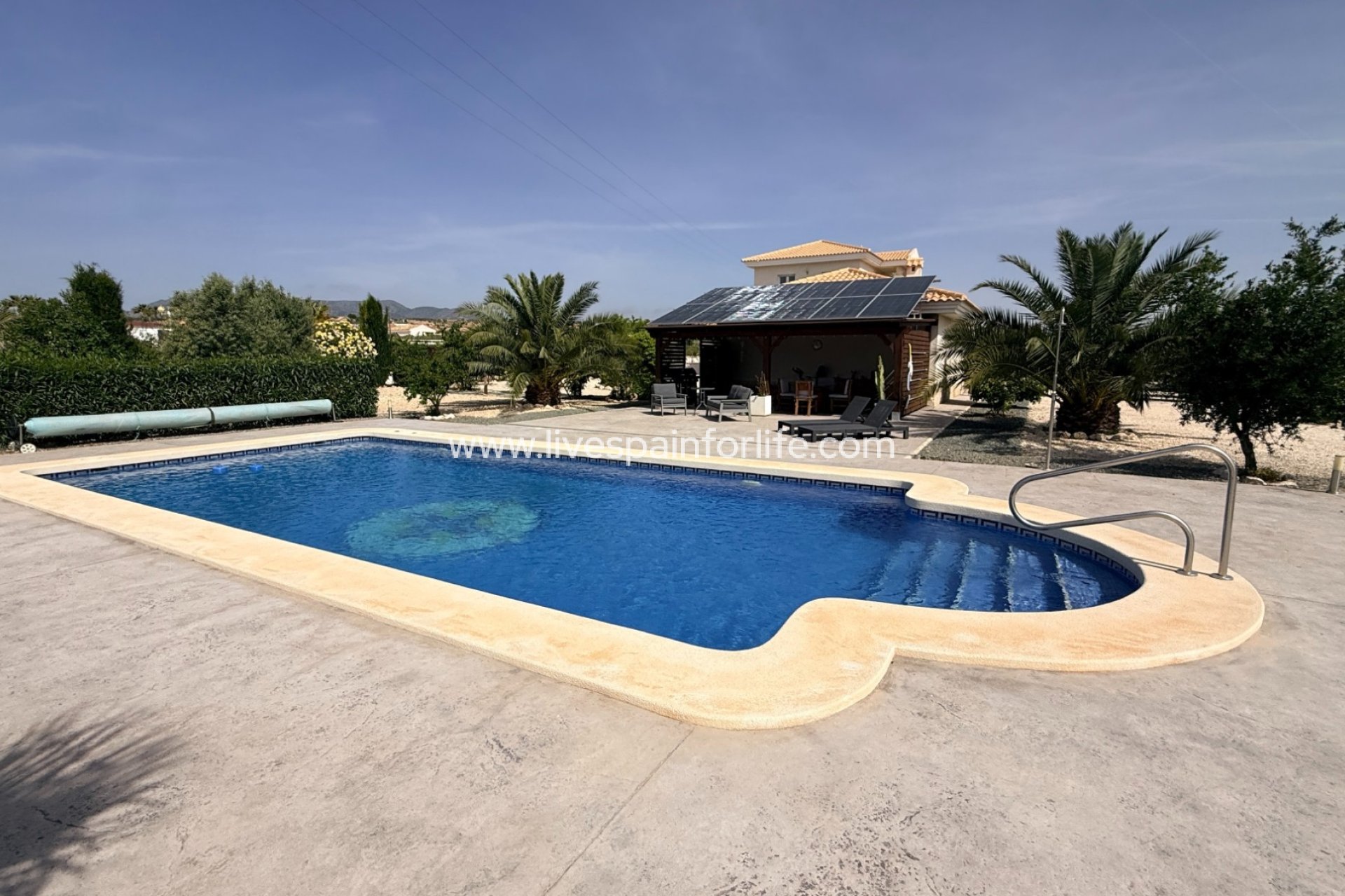 Resale - Villa (detached) -
Pinoso