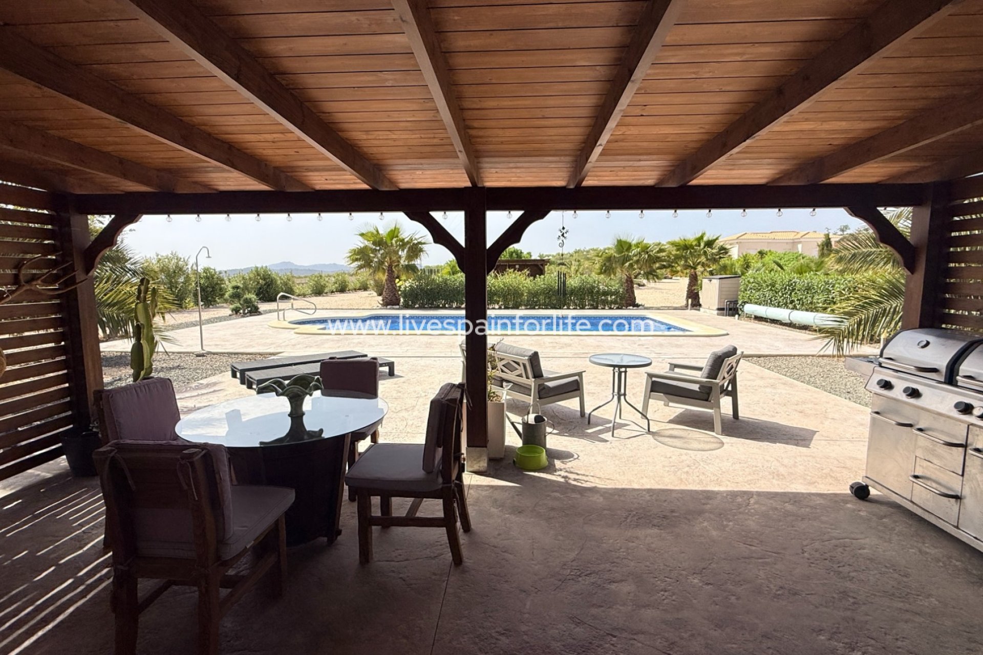 Resale - Villa (detached) -
Pinoso