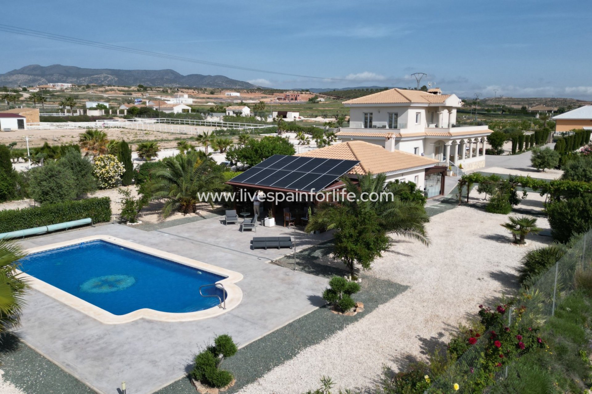 Resale - Villa (detached) -
Pinoso