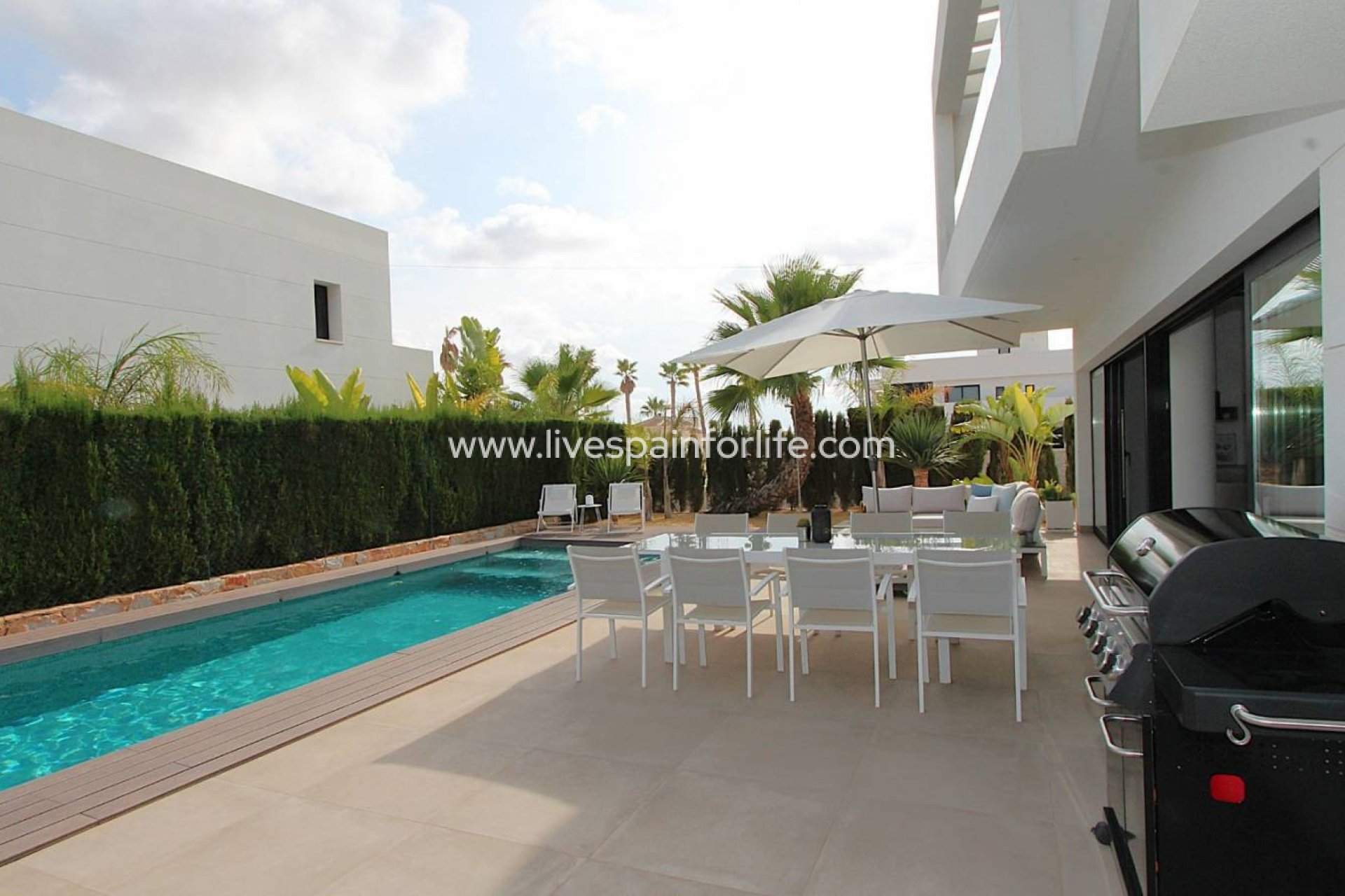 Resale - Villa (detached) -
Rojales - Ciudad Quesada