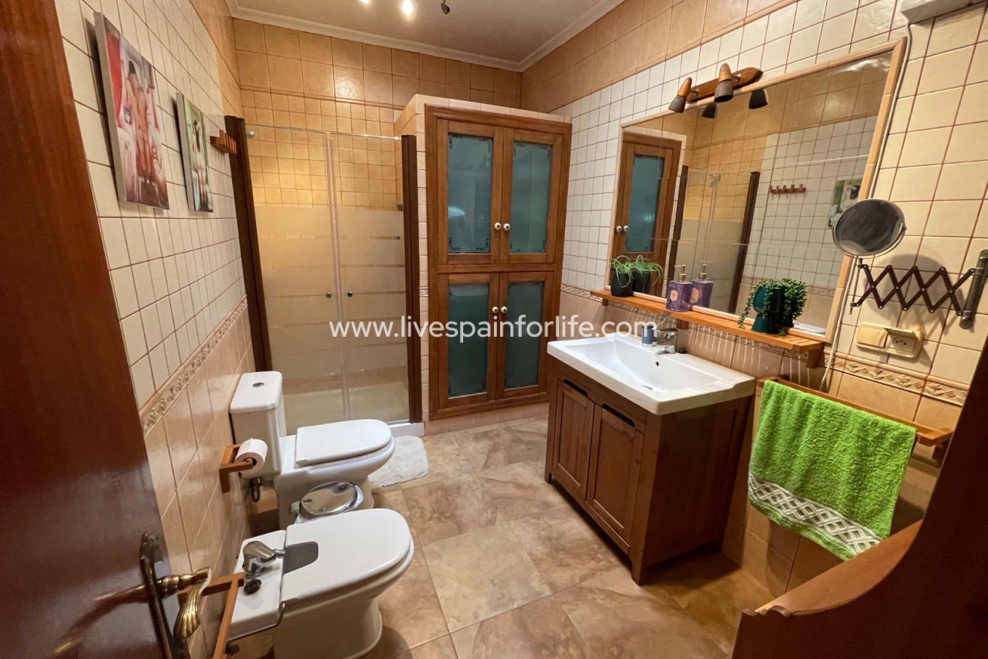 Resale - Villa (detached) -
San Miguel De Salinas - pueblo