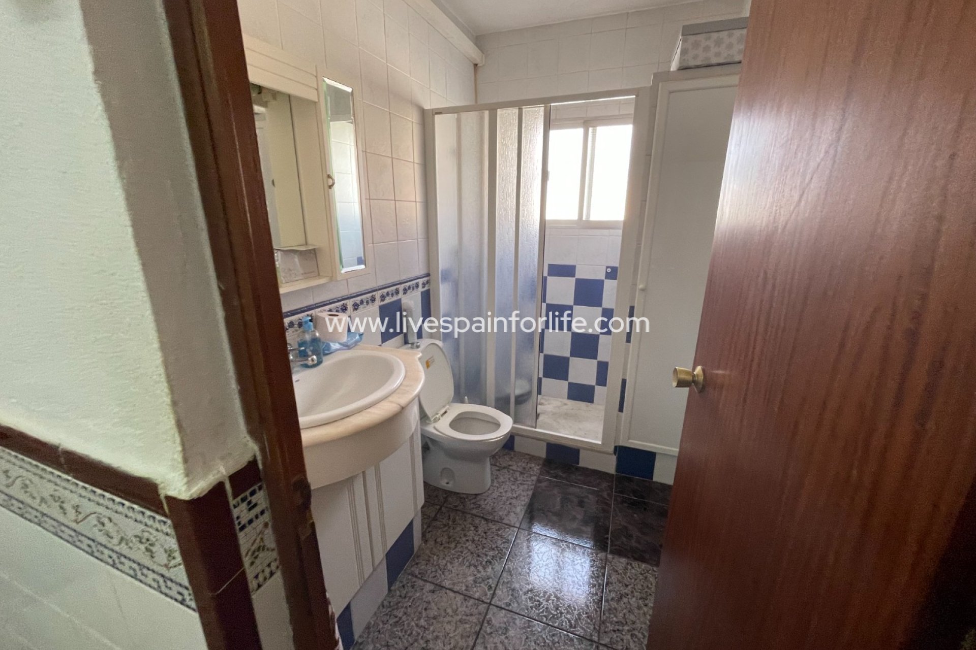 Resale - Villa (detached) -
San Miguel De Salinas - pueblo