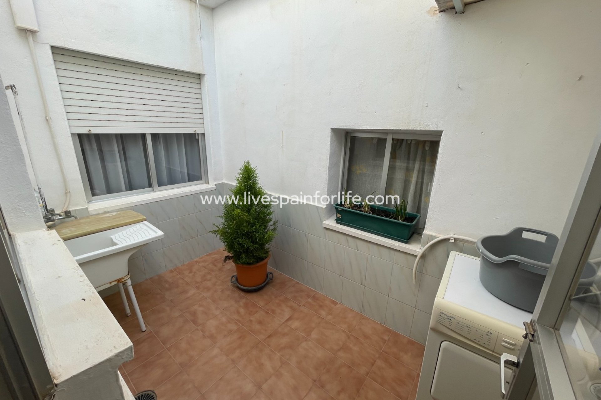 Resale - Villa (detached) -
San Miguel De Salinas - pueblo