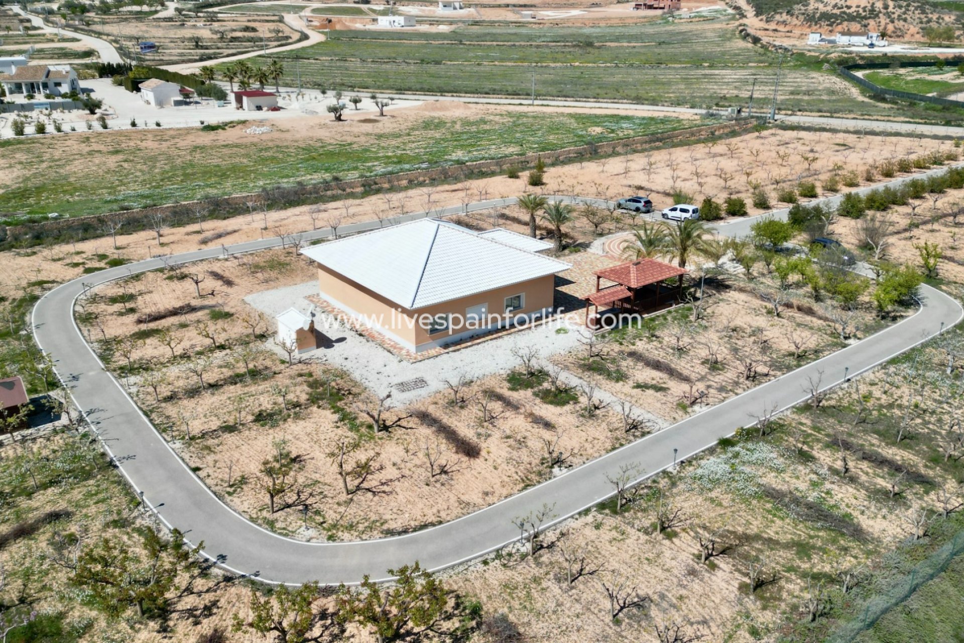 Reventa - 5. Finca / Country Property -
Pinoso