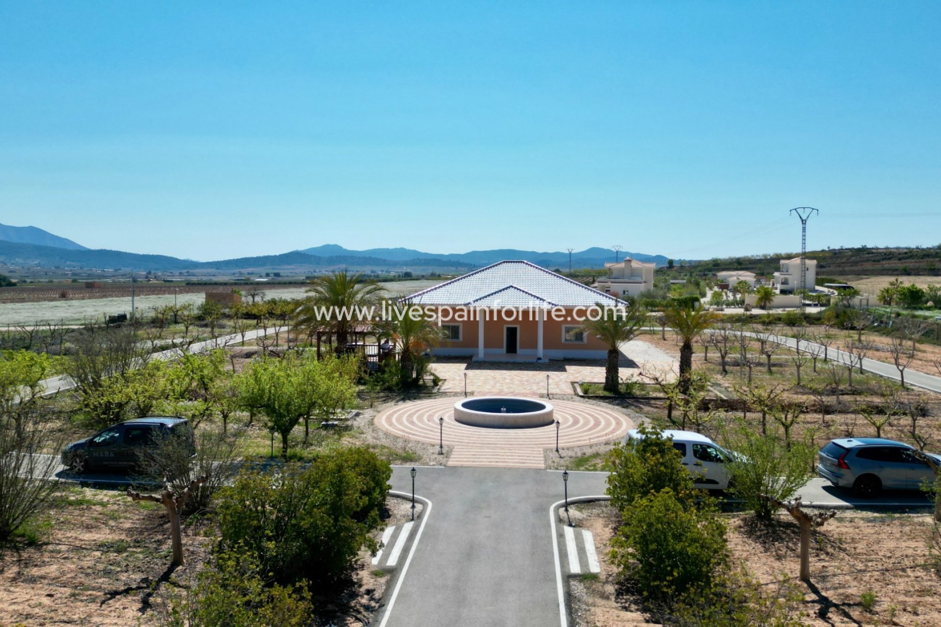 Reventa - 5. Finca / Country Property -
Pinoso