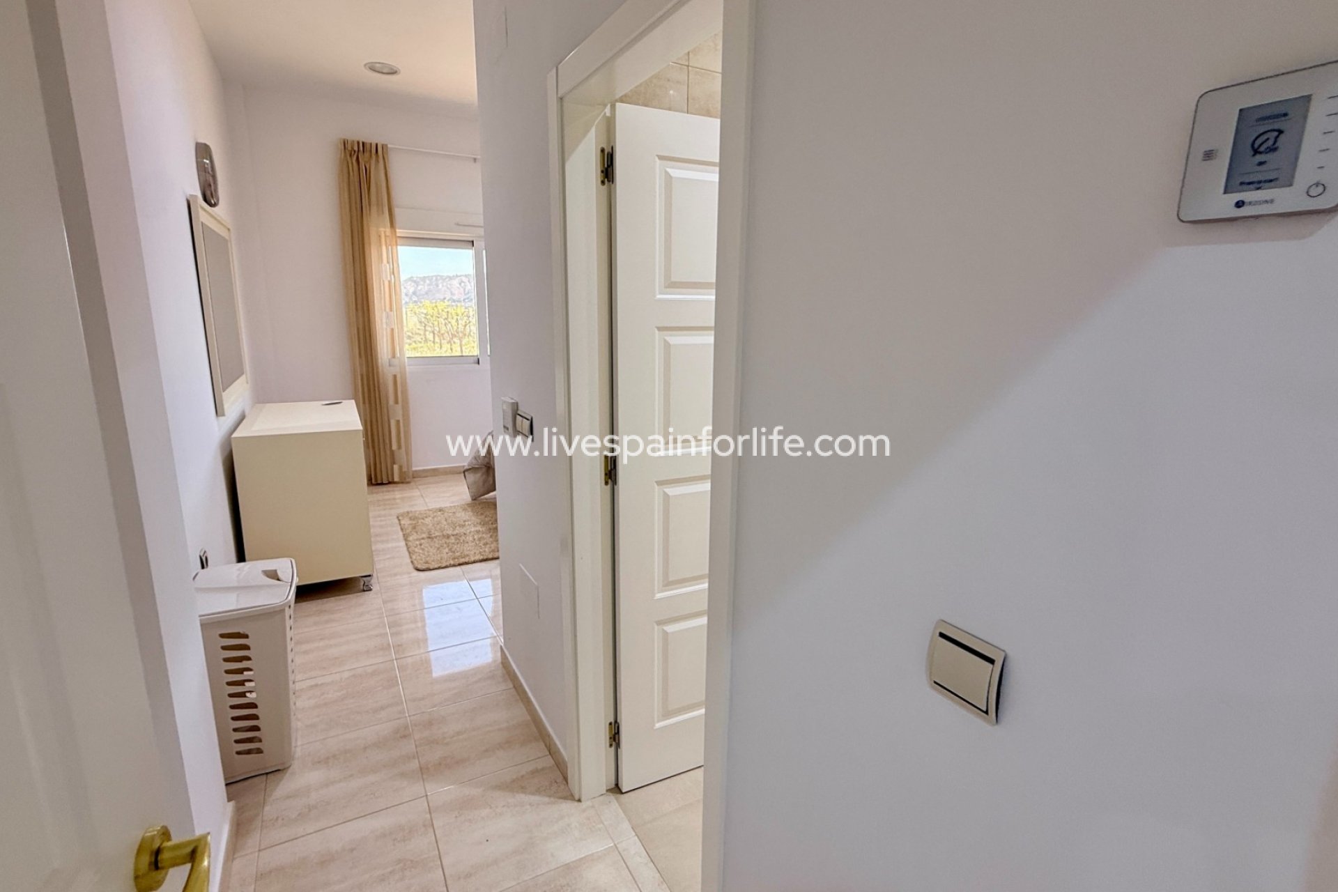 Reventa - 5. Finca / Country Property -
Pinoso