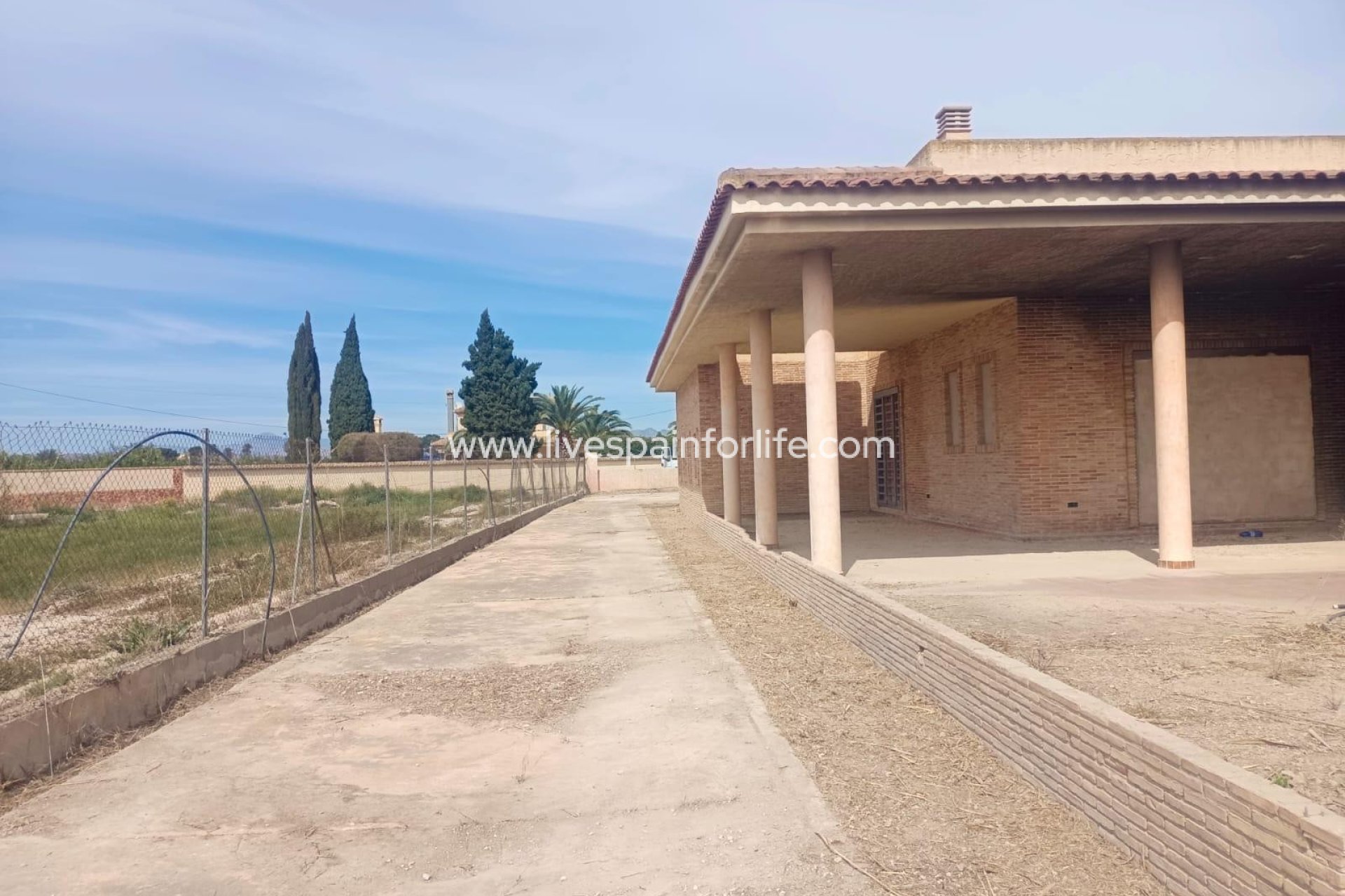 Reventa - 5. Finca / Country Property -
Redovan