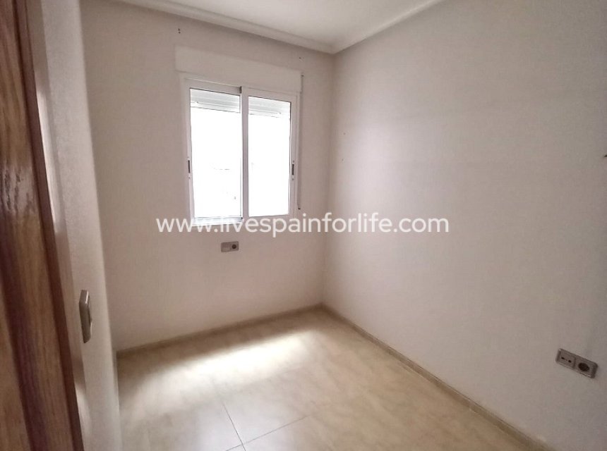 Reventa - Apartment - Flat -
Almoradi
