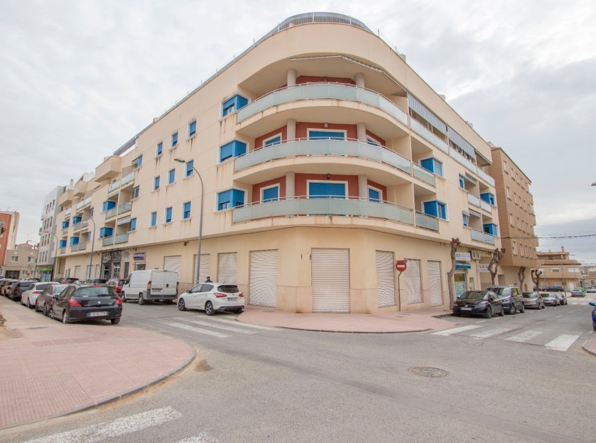 Reventa - Apartments -
Albatera