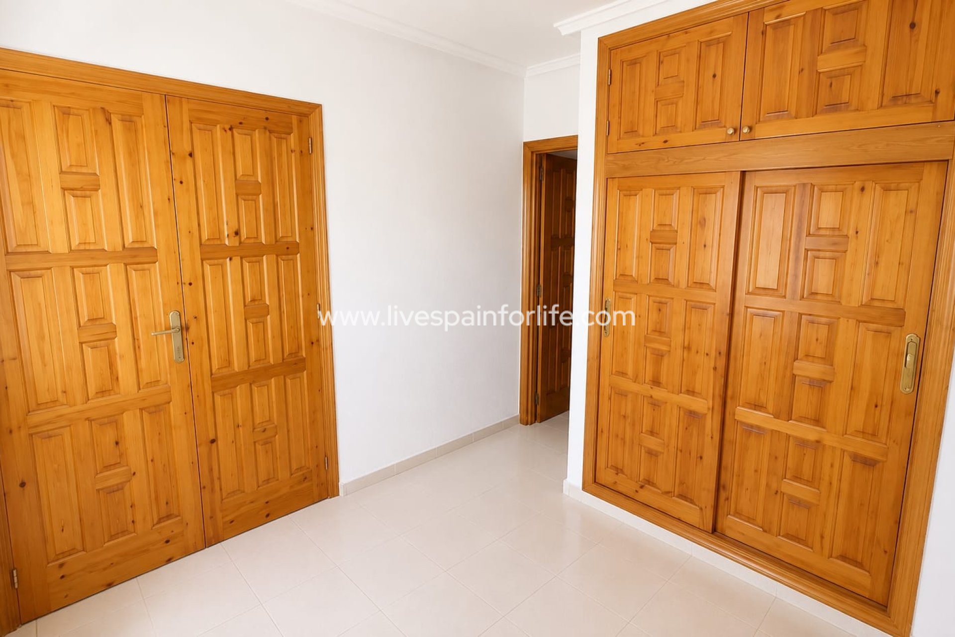 Reventa - Apartments -
Alicante - Alicante (Costa Blanca)