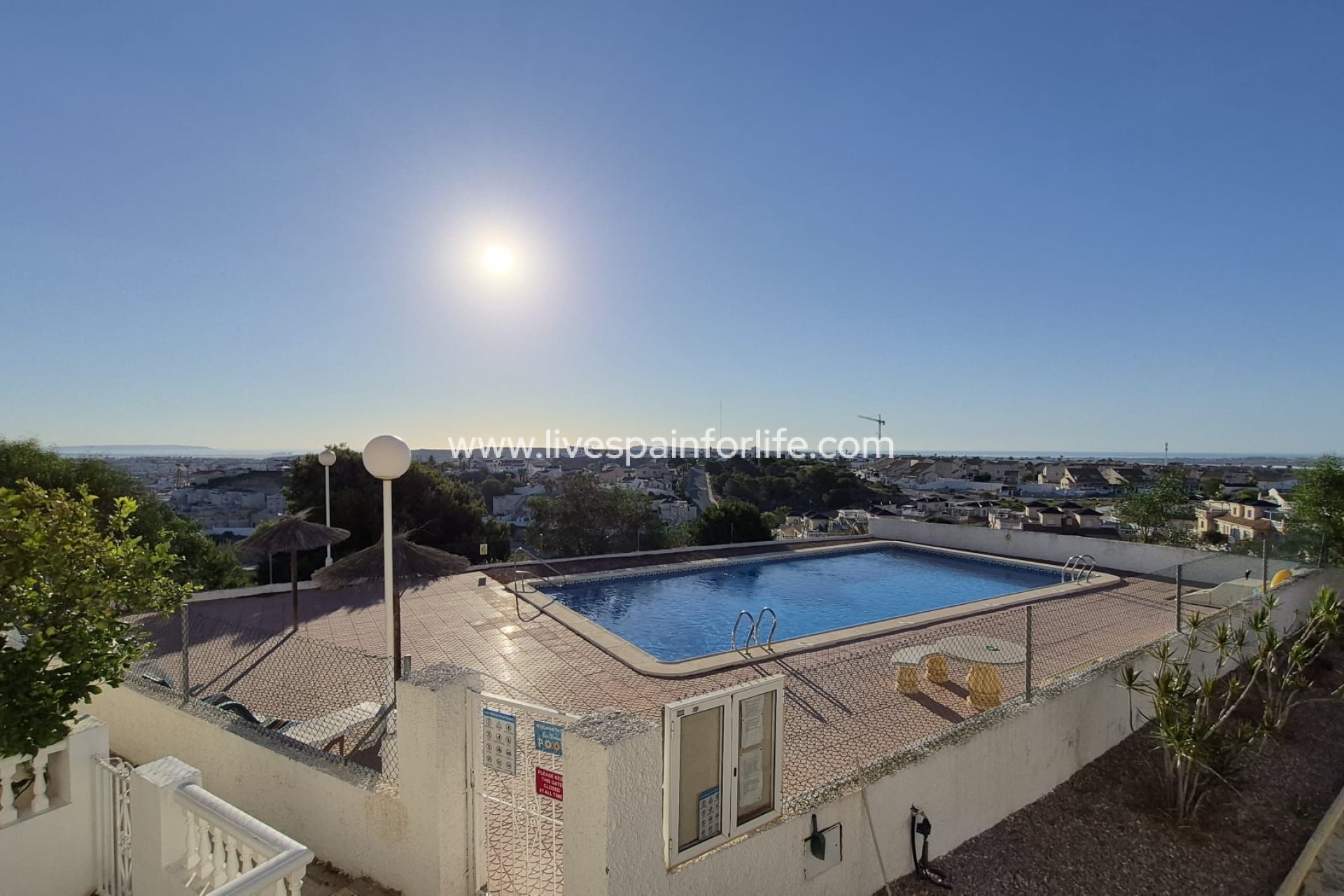 Reventa - Apartments -
Alicante - Alicante (Costa Blanca)