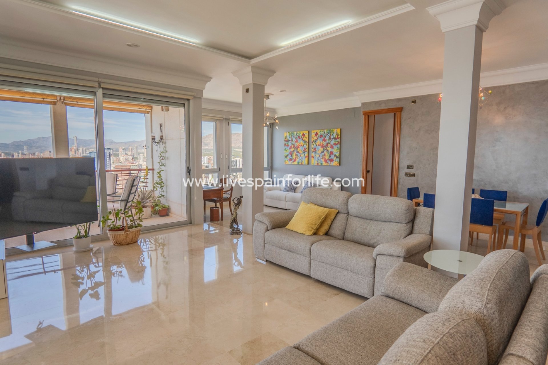 Reventa - Apartments -
Benidorm