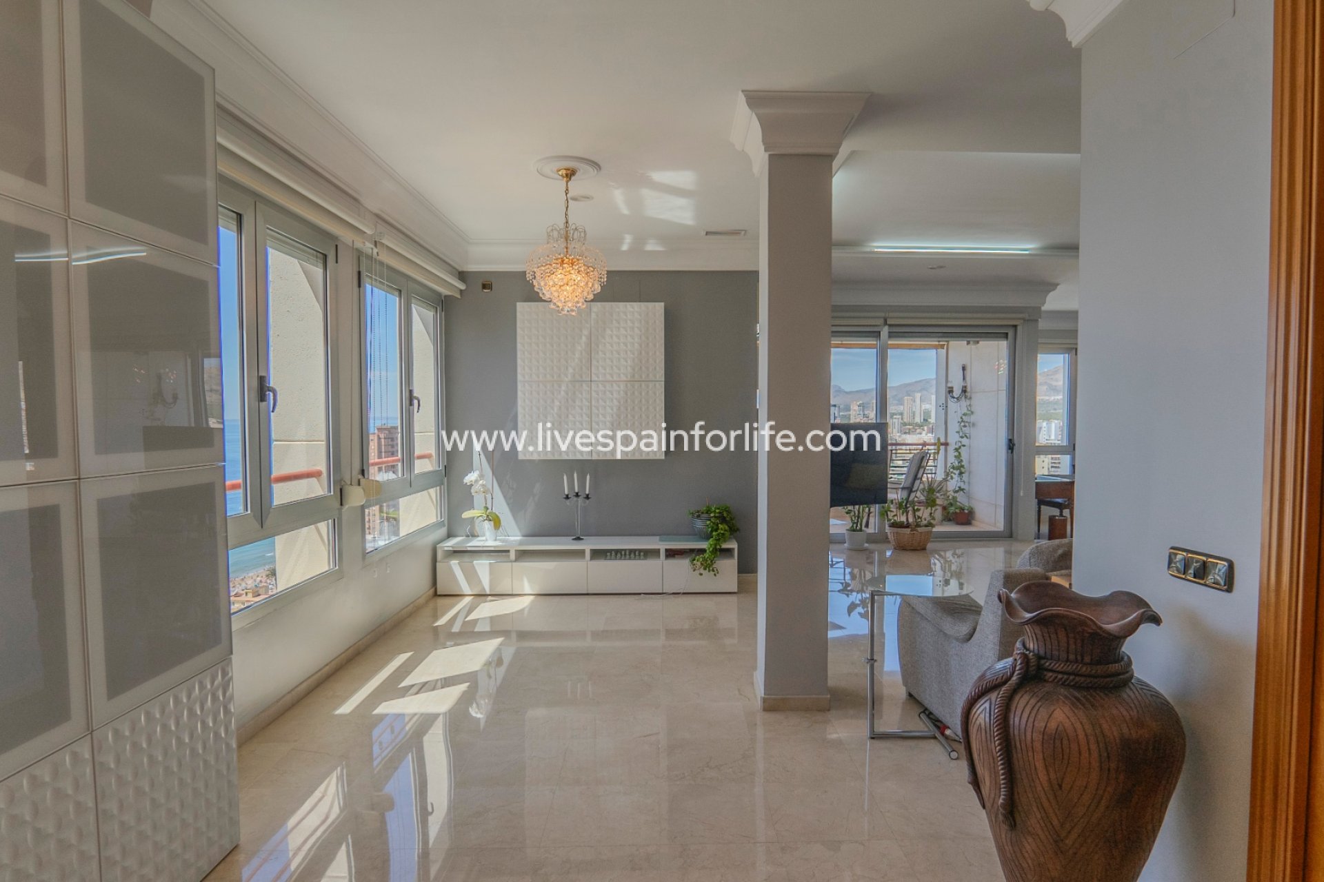 Reventa - Apartments -
Benidorm