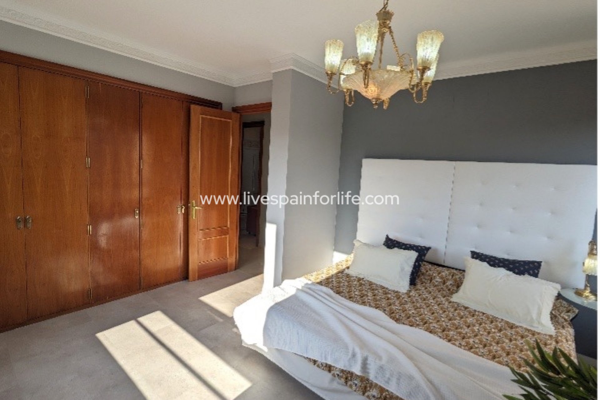 Reventa - Apartments -
Benidorm