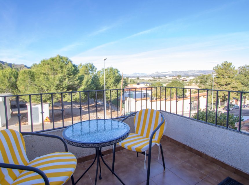 Reventa - Apartments -
Cox