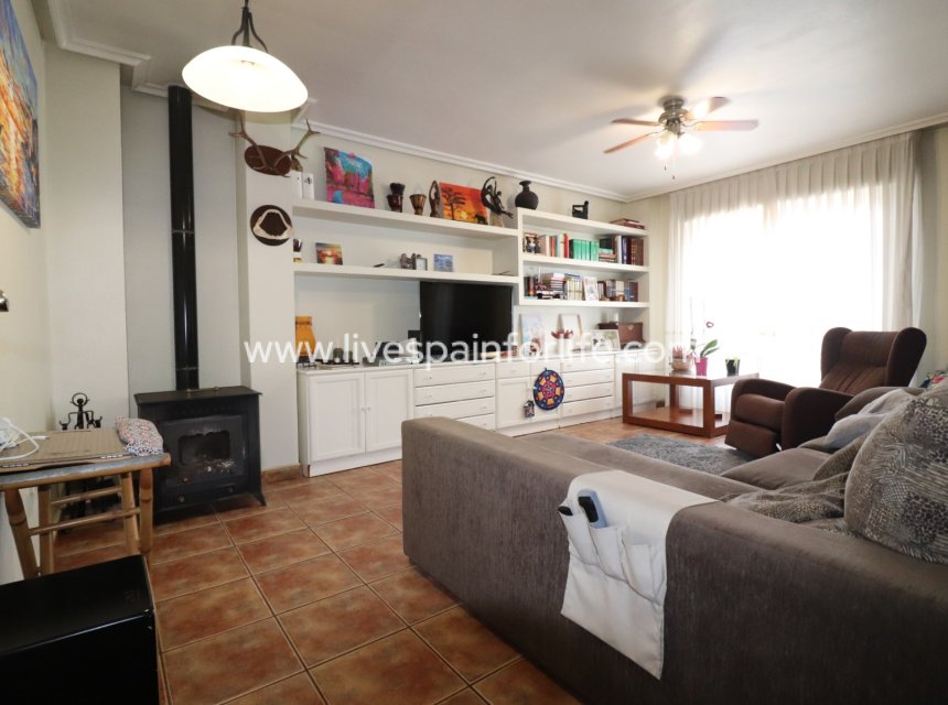 Reventa - Apartments -
Dolores - Dolores - Town
