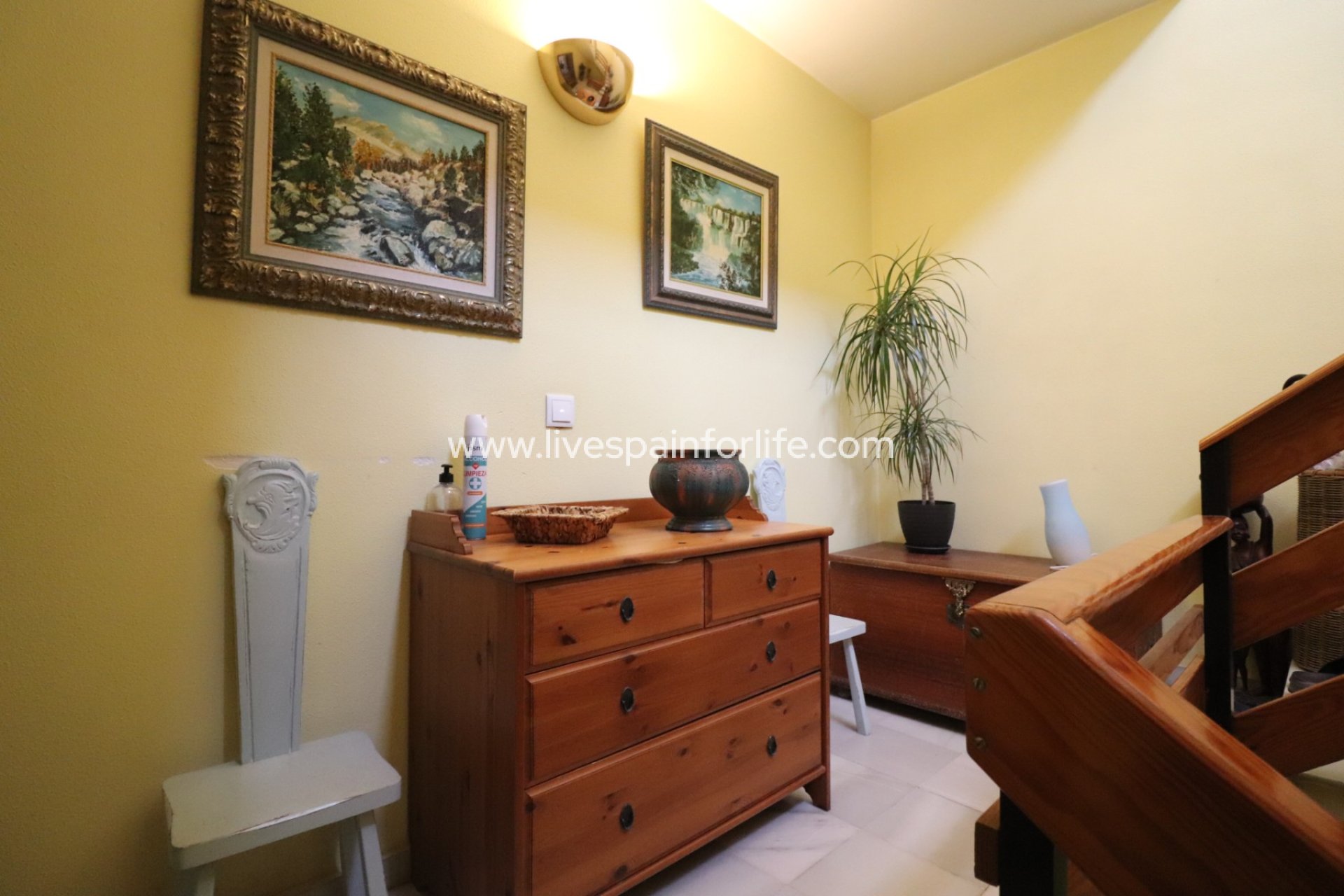 Reventa - Apartments -
Dolores - Dolores - Town