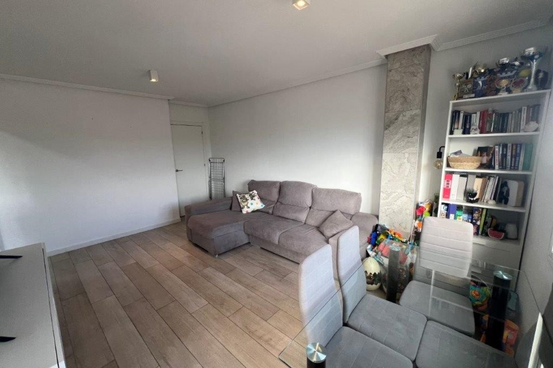 Reventa - Apartments -
Dolores