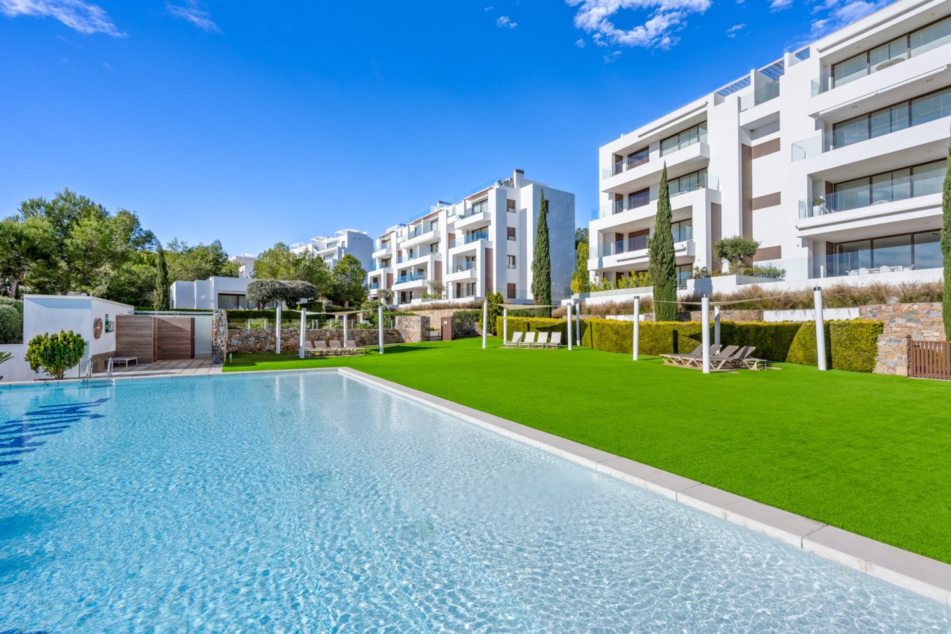 Reventa - Apartments -
Las Colinas Golf Resort - Las Colinas Golf