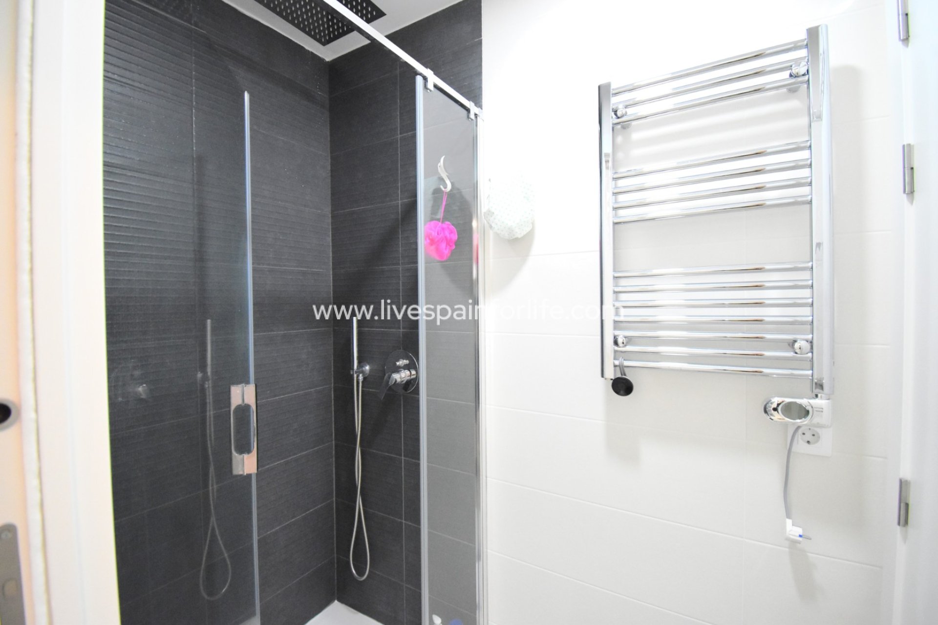 Reventa - Apartments -
Orihuela Costa - Playa Flamenca