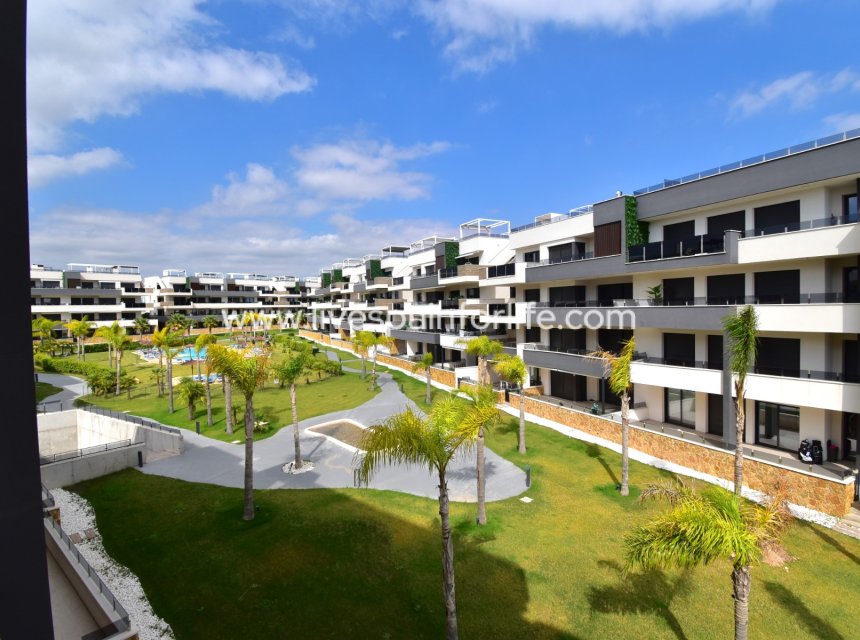 Reventa - Apartments -
Orihuela Costa - Playa Flamenca