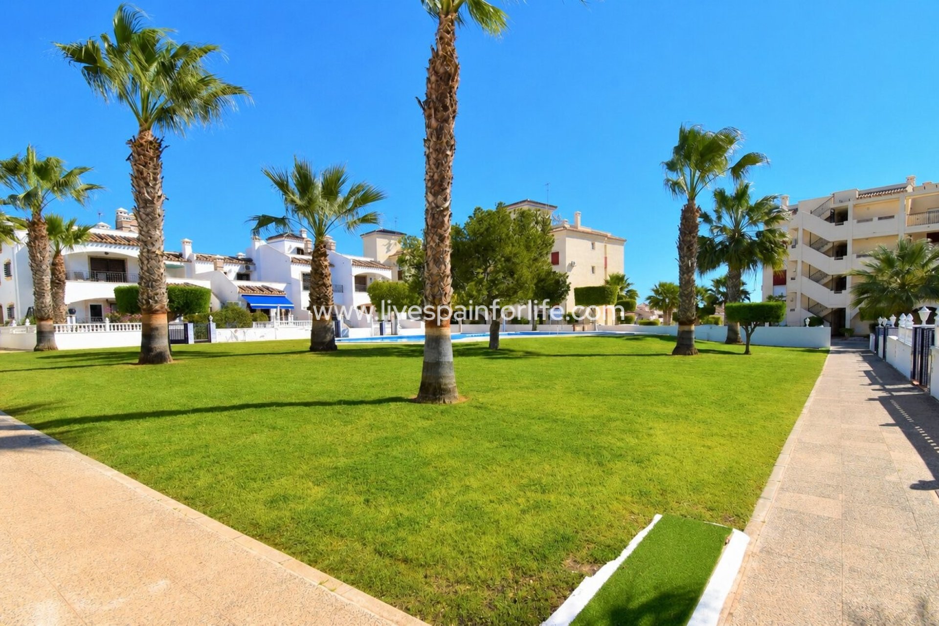 Reventa - Apartments -
Orihuela Costa - Playa Flamenca