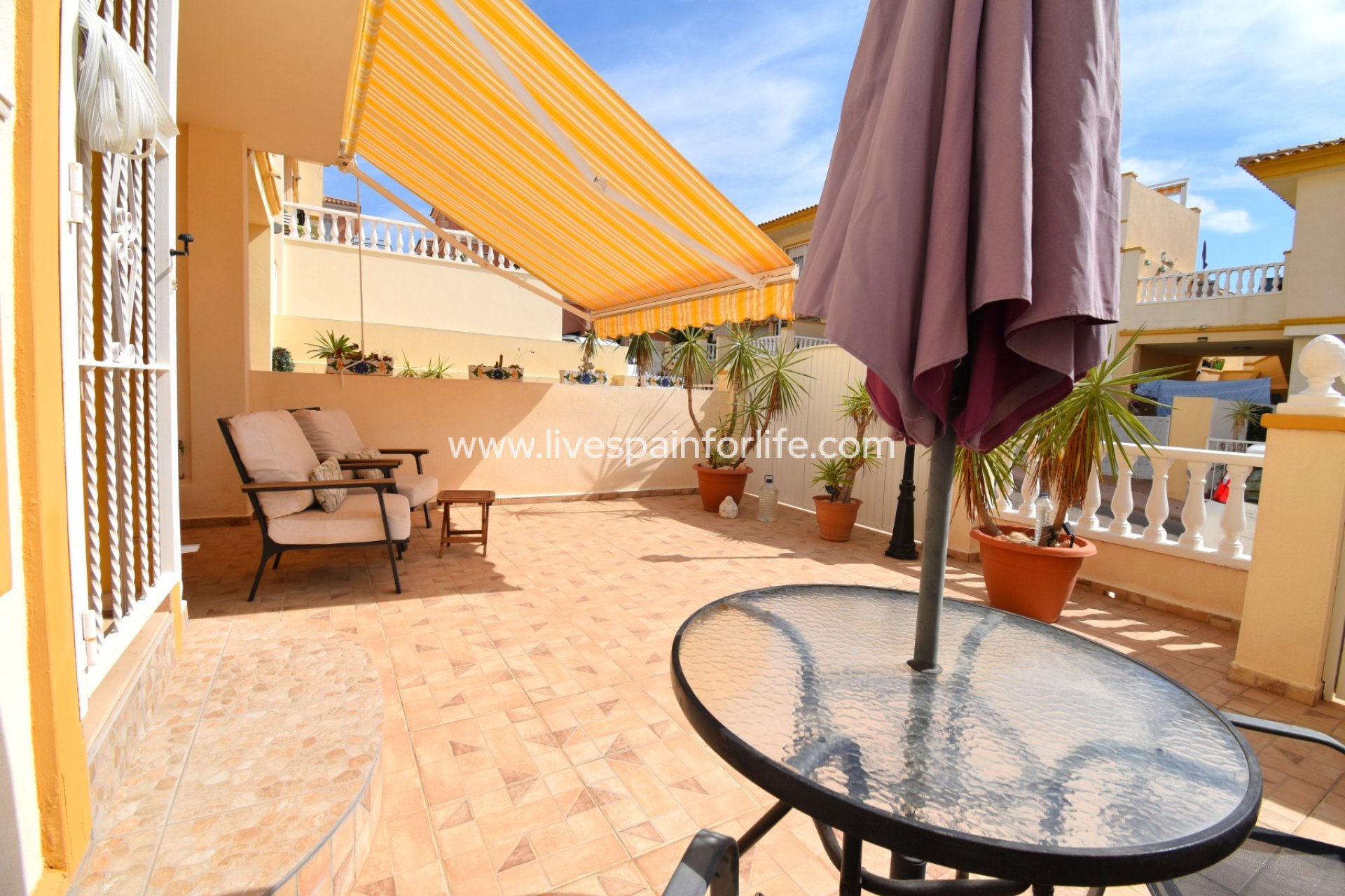 Reventa - Apartments -
Orihuela Costa - Playa Flamenca