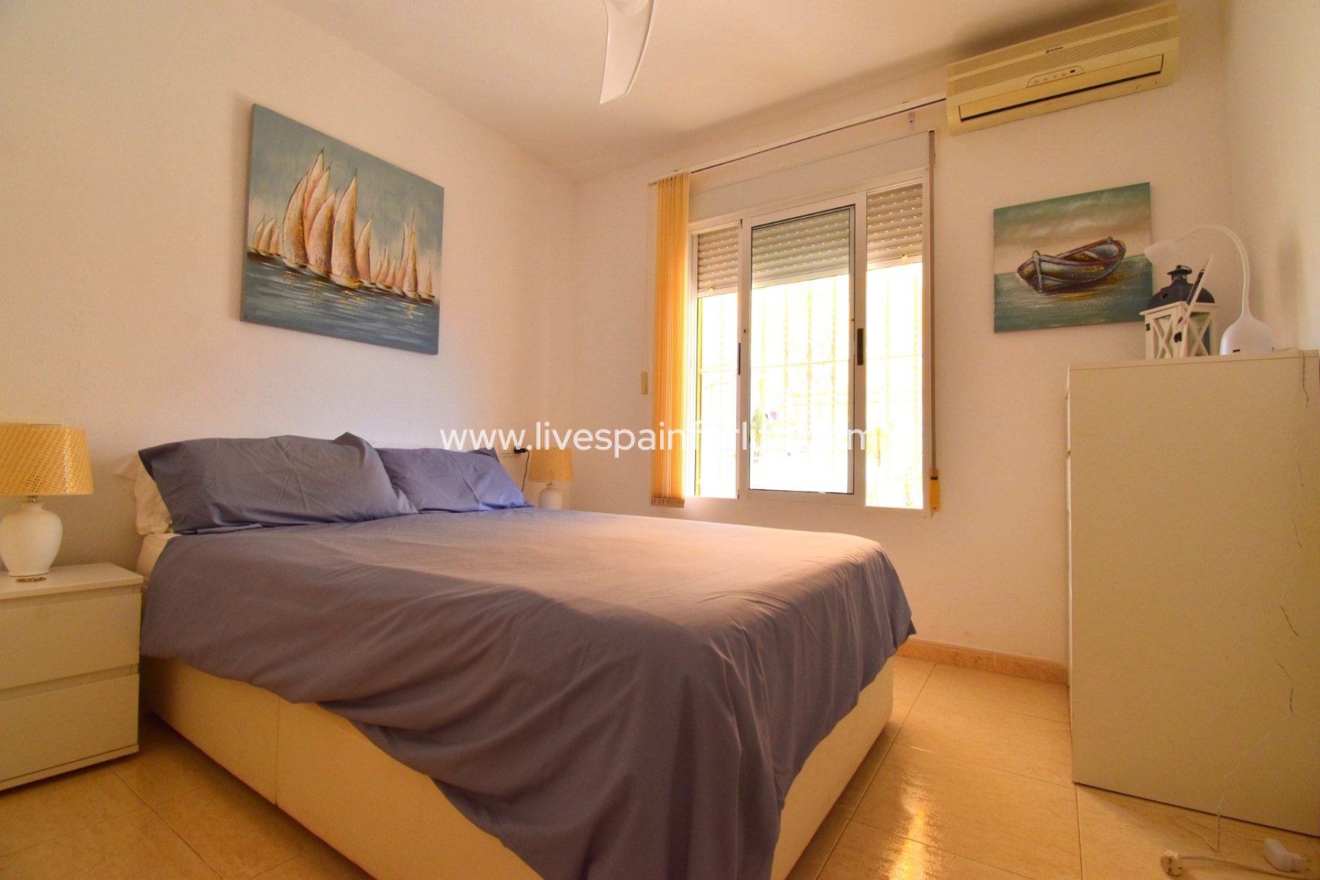 Reventa - Apartments -
Orihuela Costa - Playa Flamenca