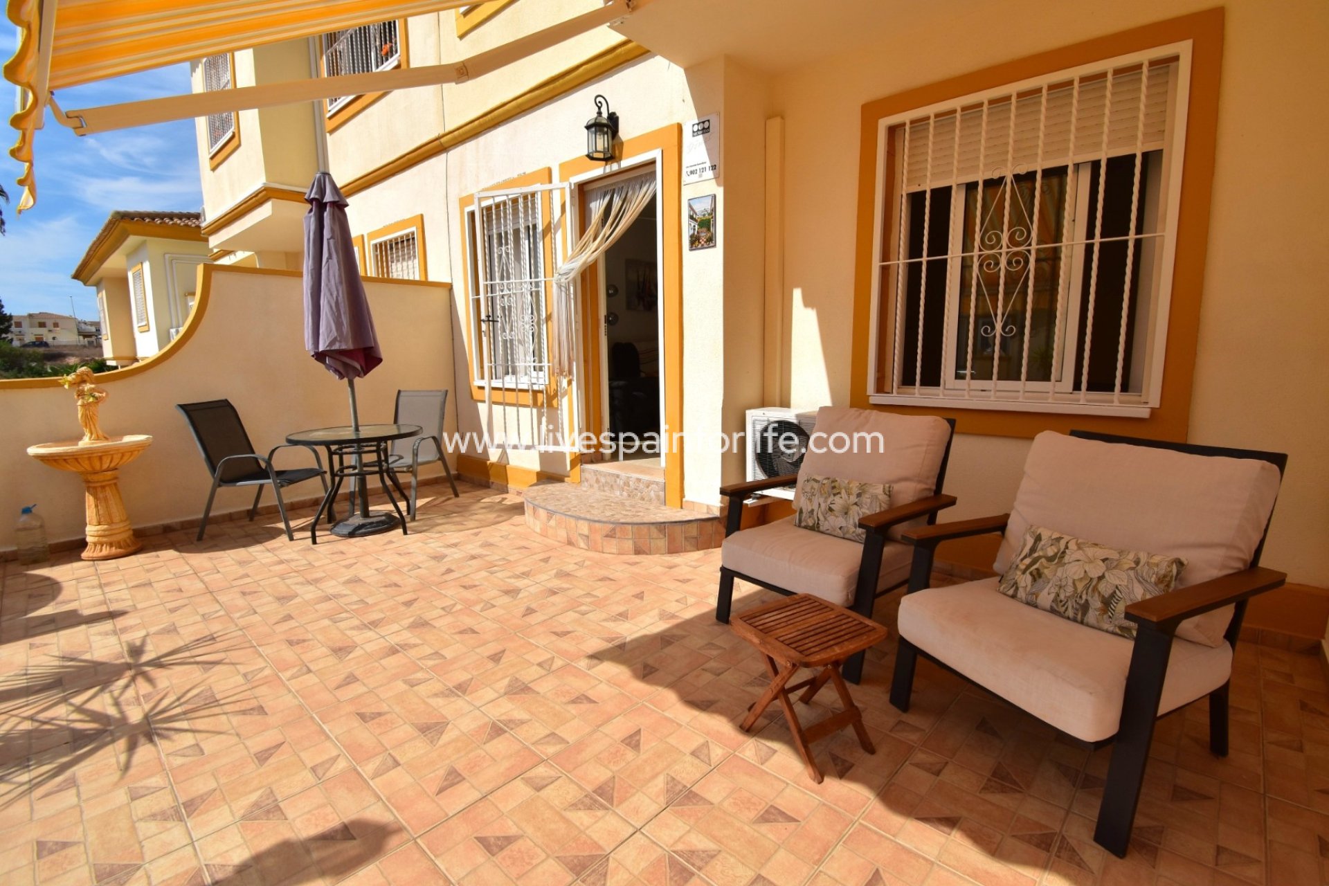Reventa - Apartments -
Orihuela Costa - Playa Flamenca