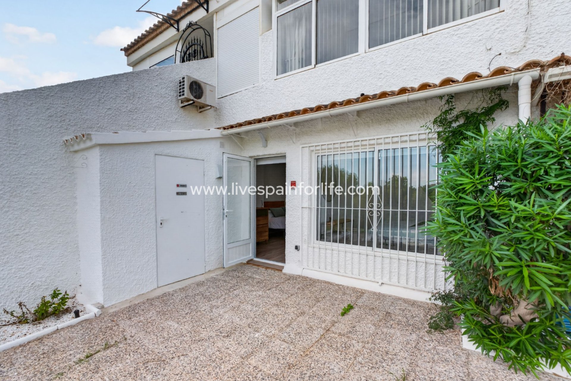 Reventa - Apartments -
Orihuela Costa - Villamartin