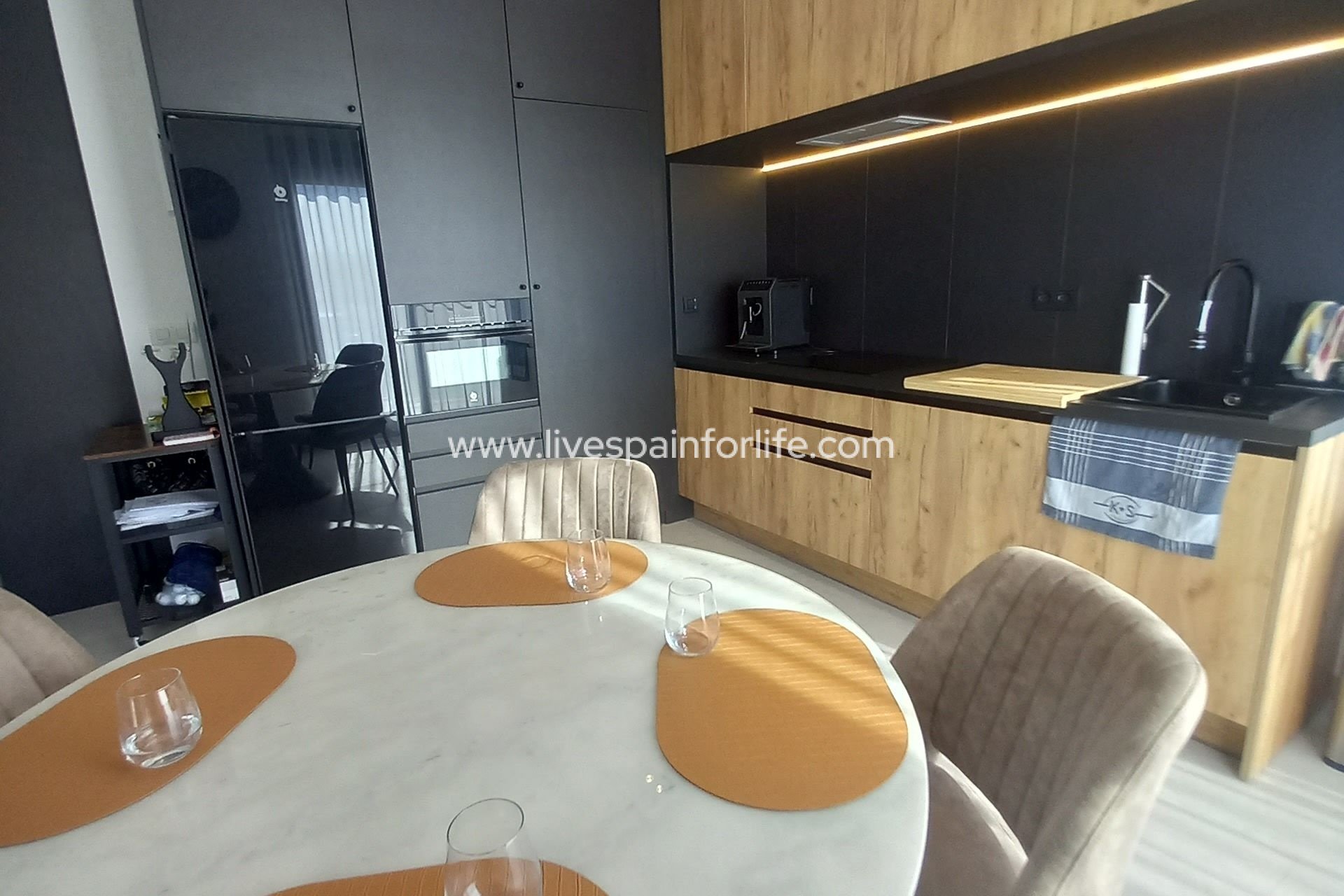Reventa - Apartments -
San Miguel De Salinas