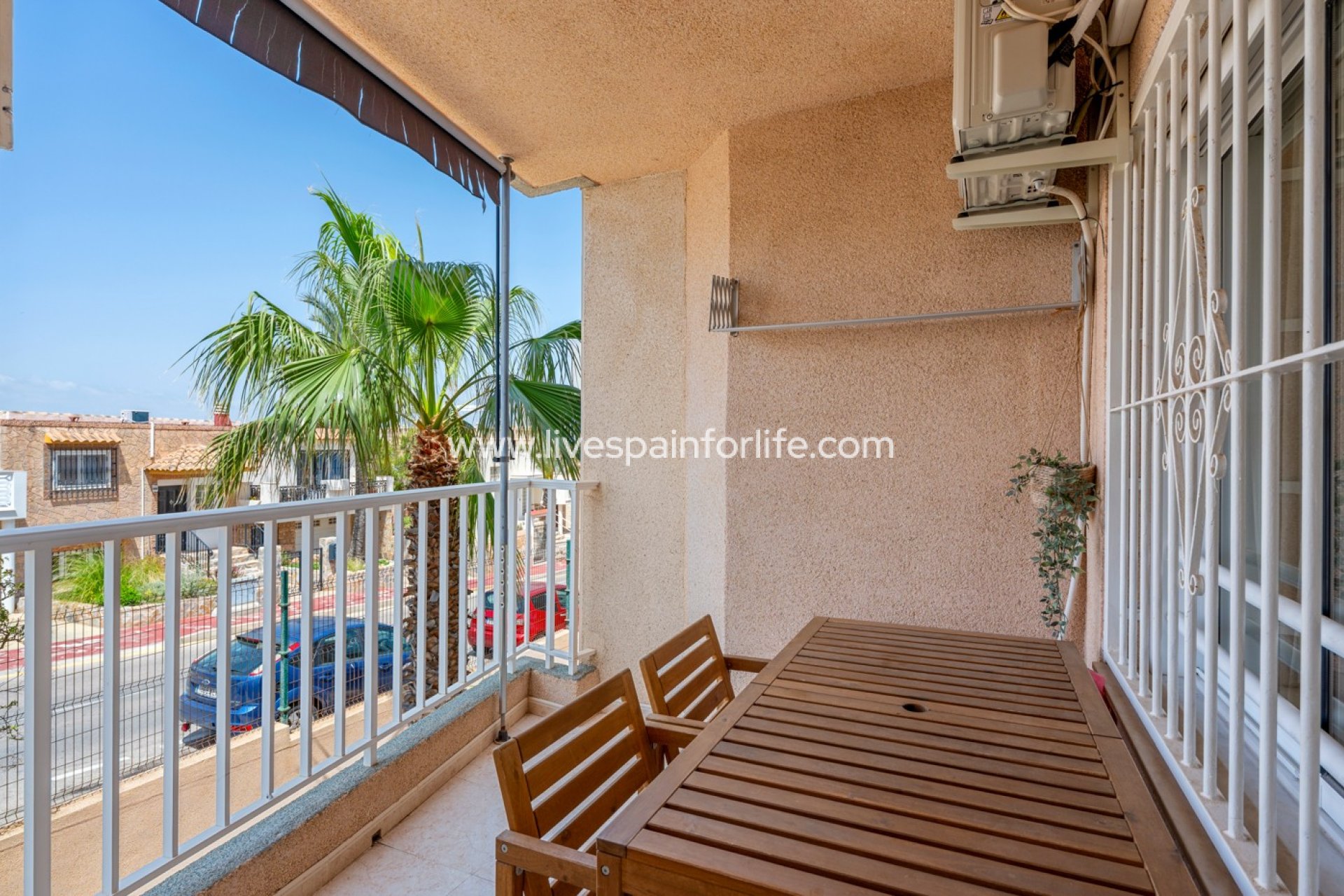 Reventa - Apartments -
Torrevieja - La Mata