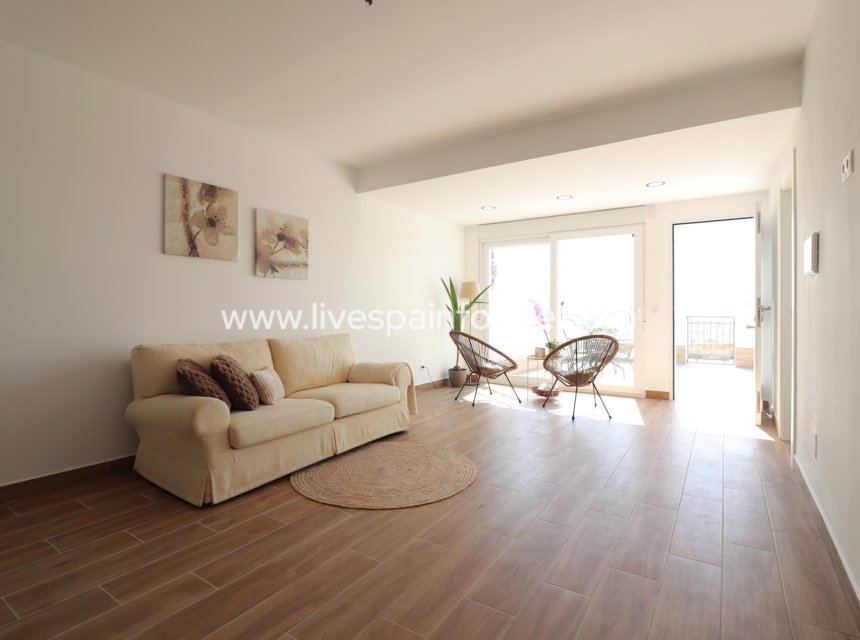 Reventa - Bungalow -
Ciudad Quesada - Altos de Quesada