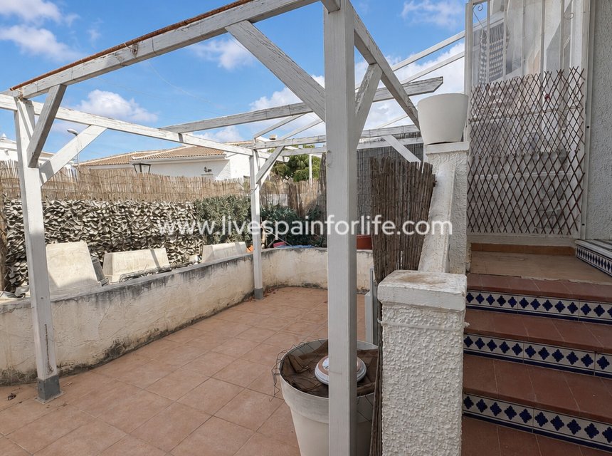 Reventa - Bungalow -
Ciudad Quesada - Pueblo Bravo
