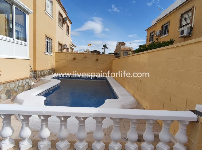 Reventa - Bungalow -
Ciudad Quesada - Rojales