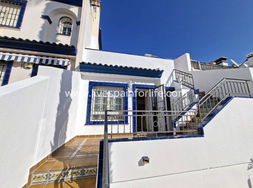 Reventa - Bungalow -
Orihuela Costa