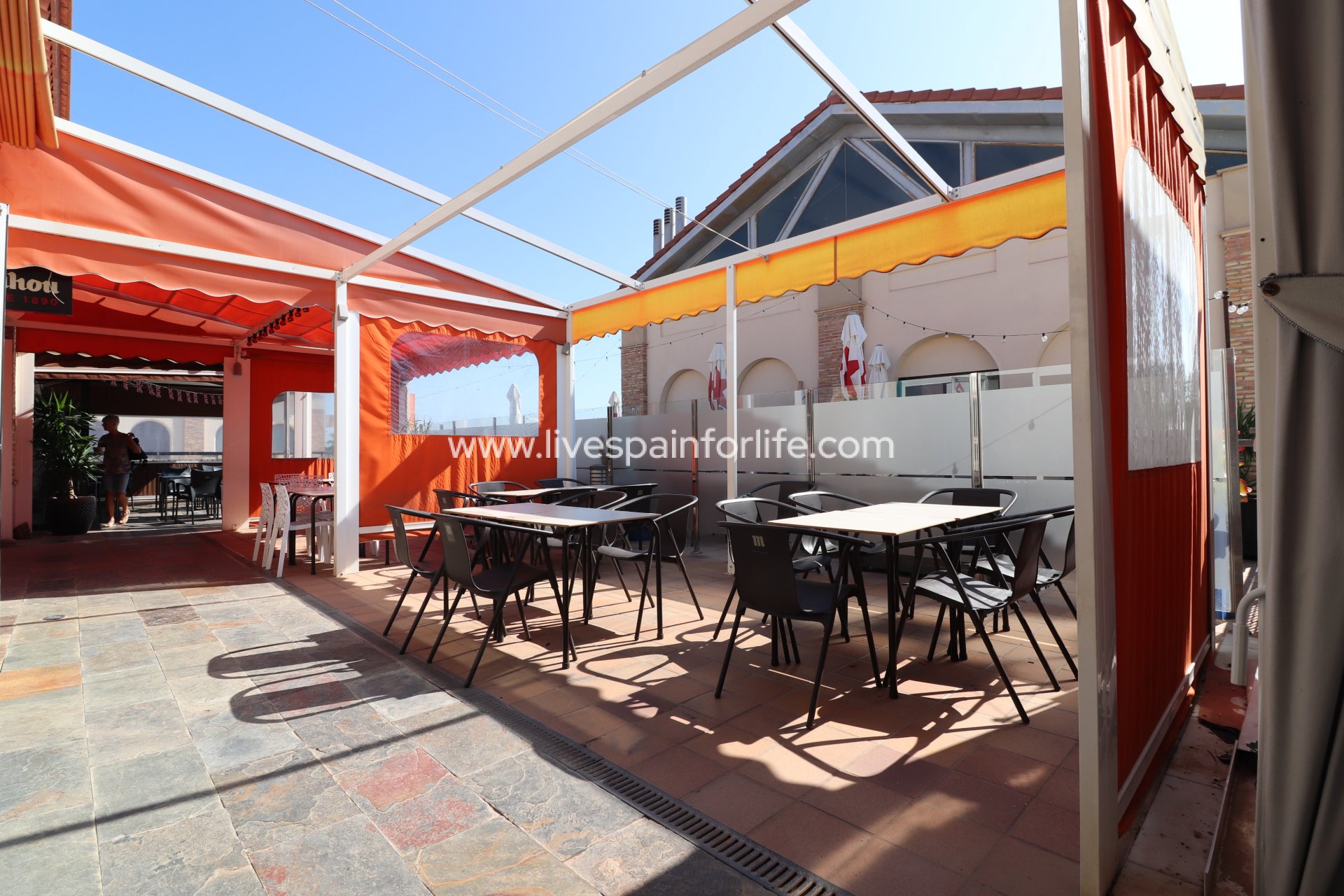 Reventa - Commercial -
Algorfa - La Finca Golf Resort