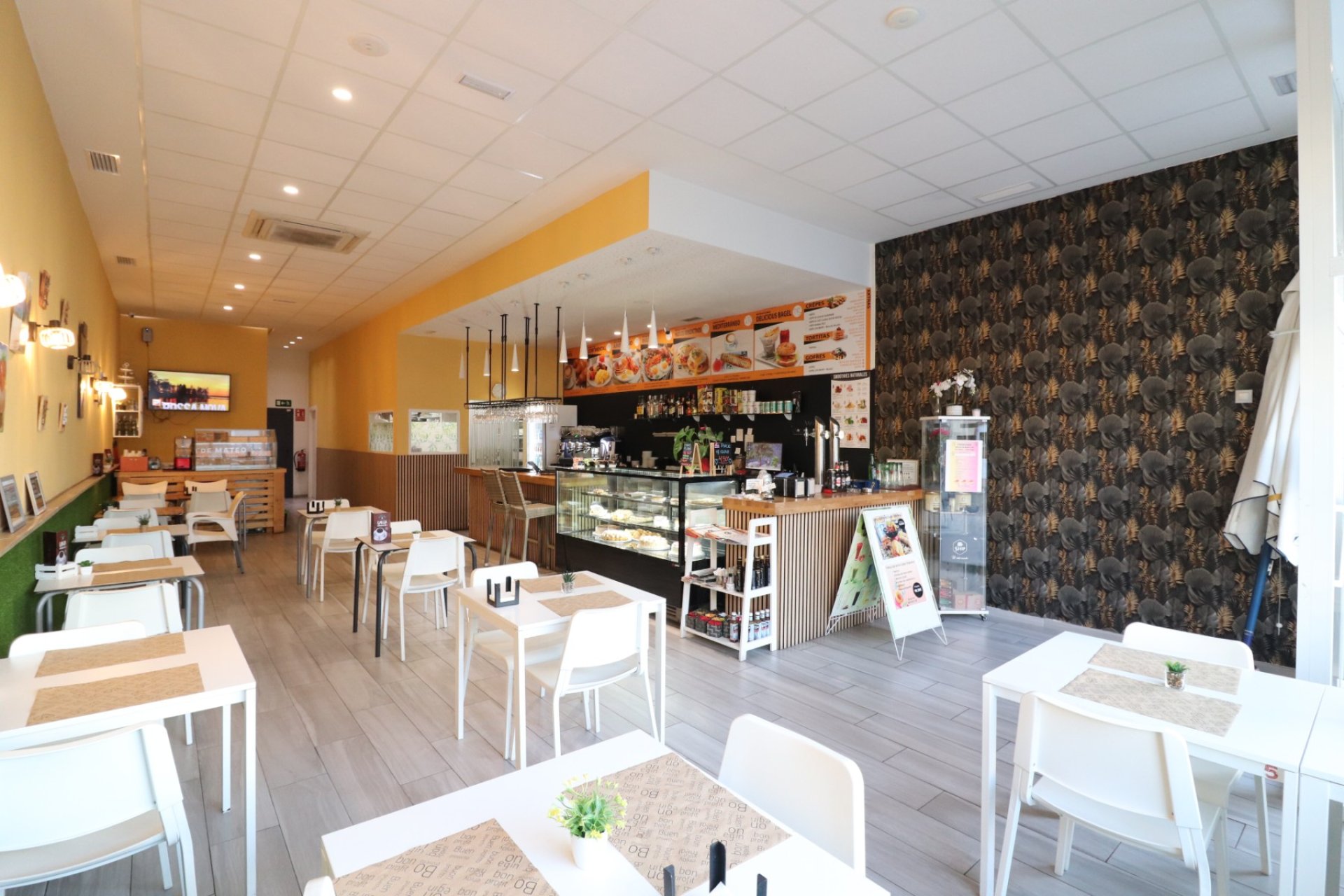 Reventa - Commercial -
Benijofar - Benijofar - Village