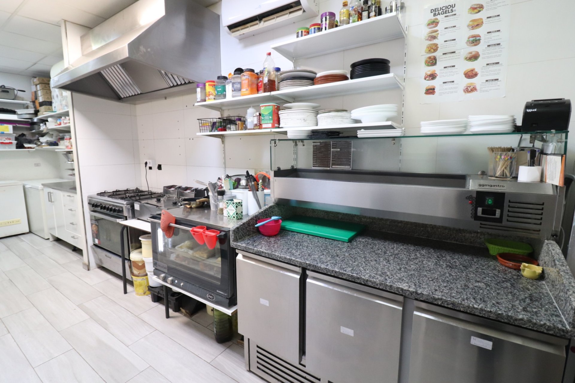 Reventa - Commercial -
Benijofar - Benijofar - Village