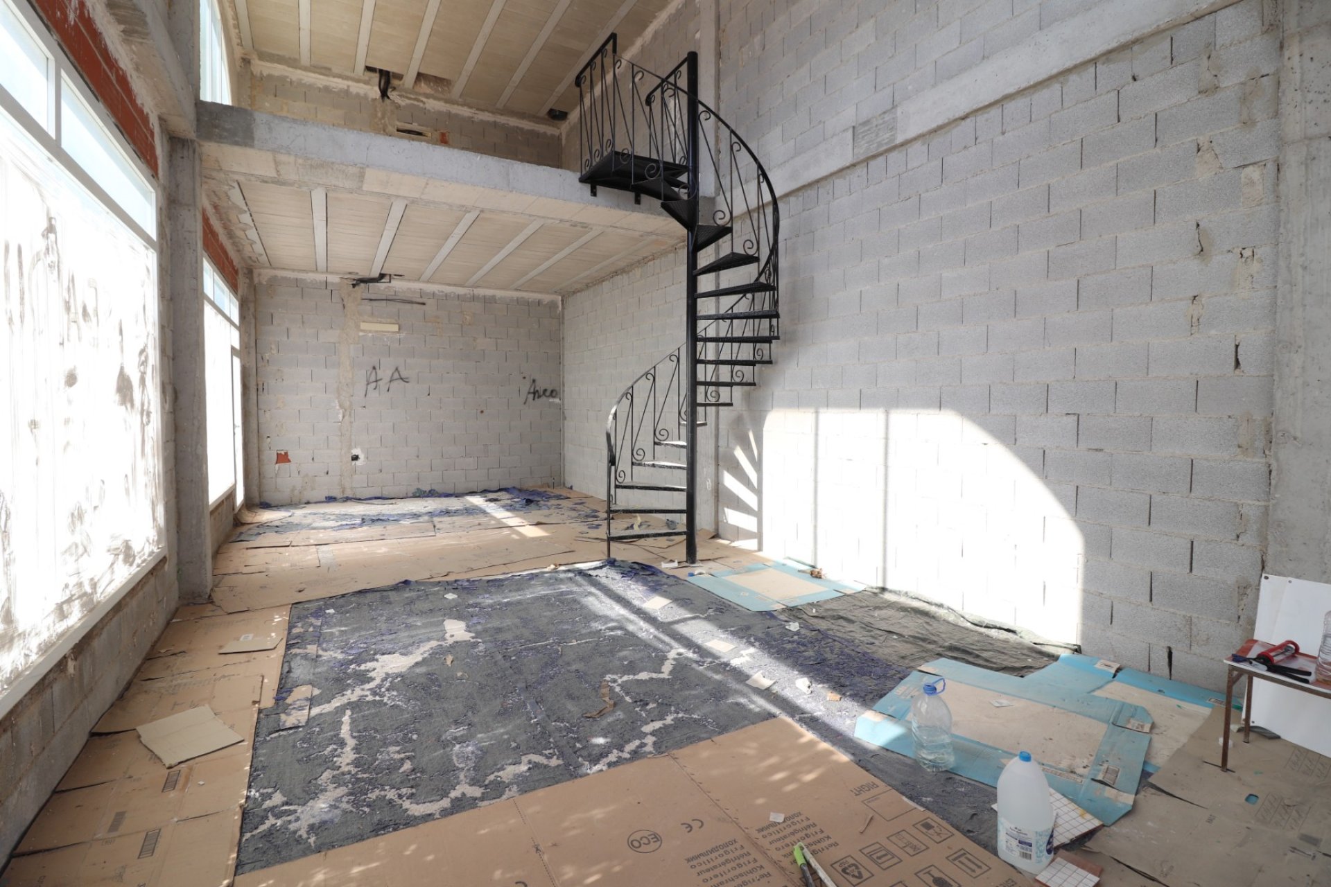 Reventa - Commercial -
Benimar - Benimar II