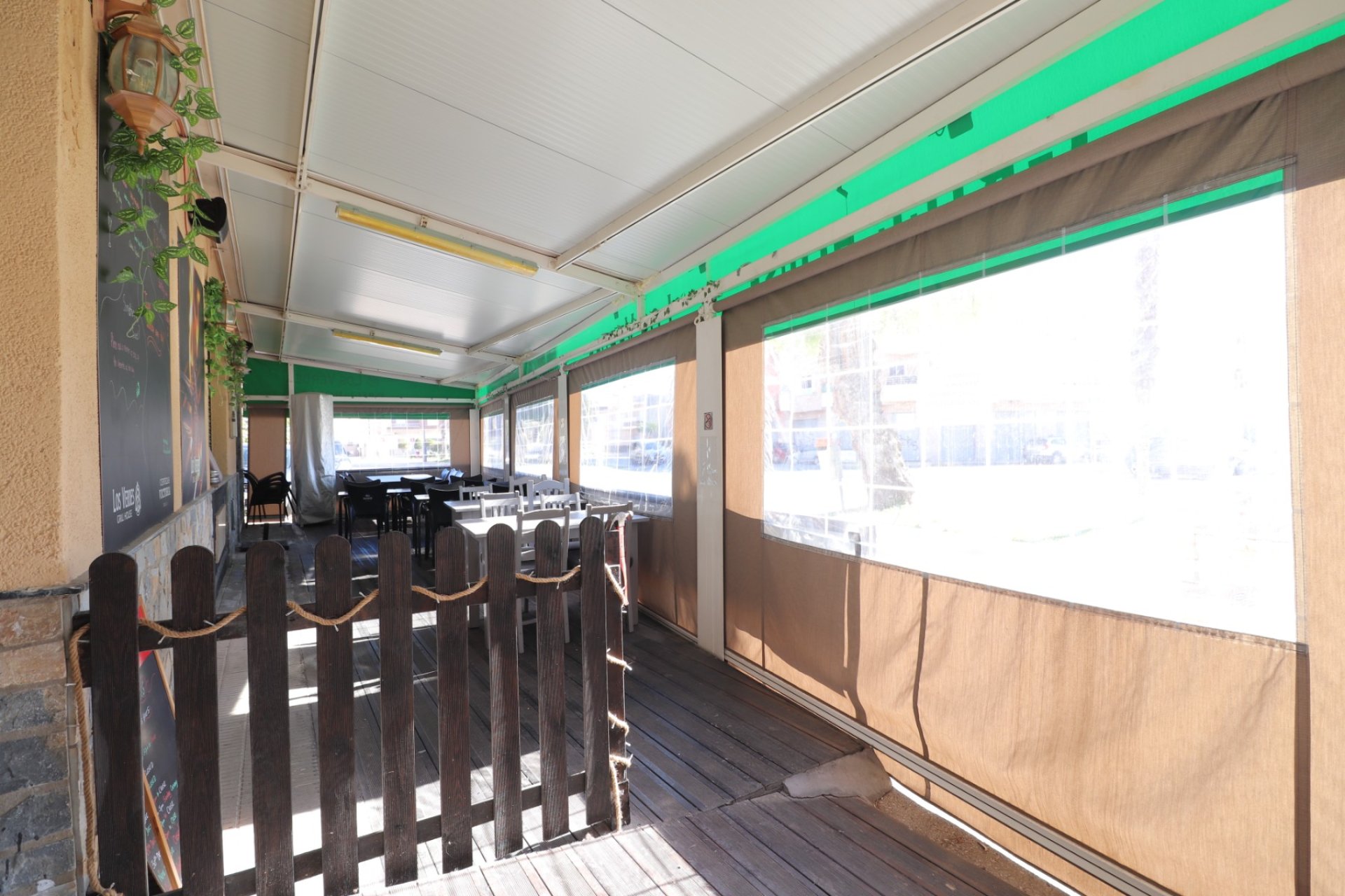 Reventa - Commercial -
Catral - Catral - Town