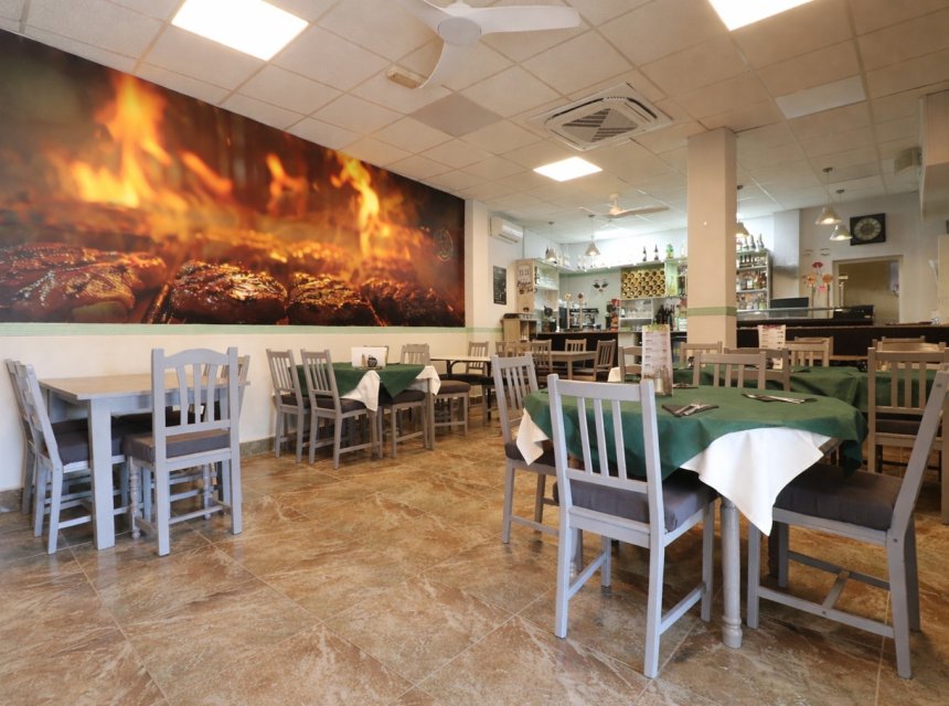 Reventa - Commercial -
Catral - Catral - Town