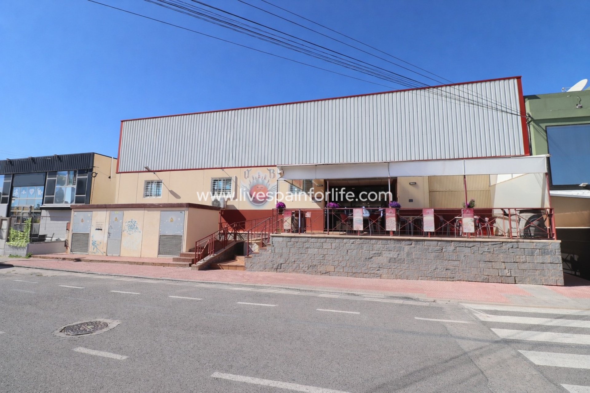 Reventa - Commercial -
Ciudad Quesada - Ciudad Quesada - Town