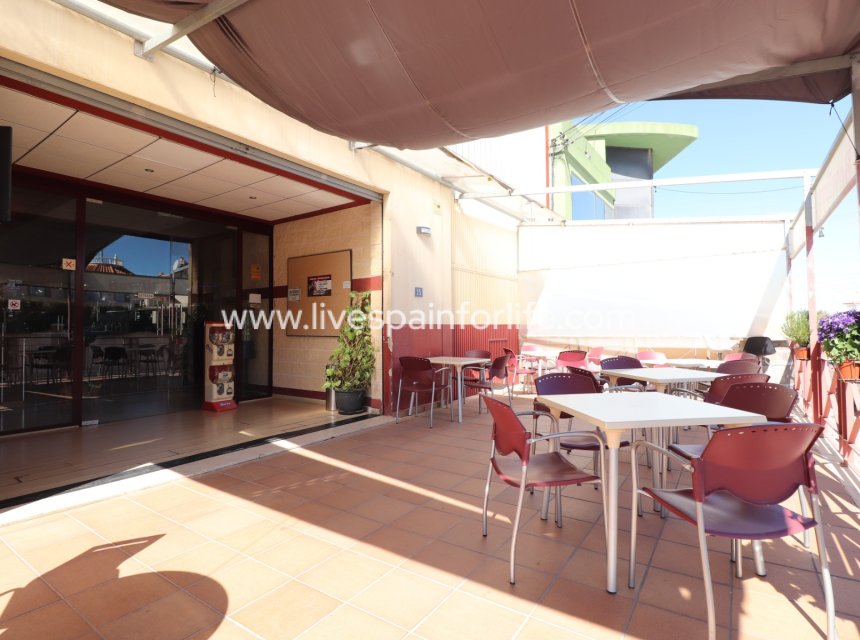 Reventa - Commercial -
Ciudad Quesada - Ciudad Quesada - Town