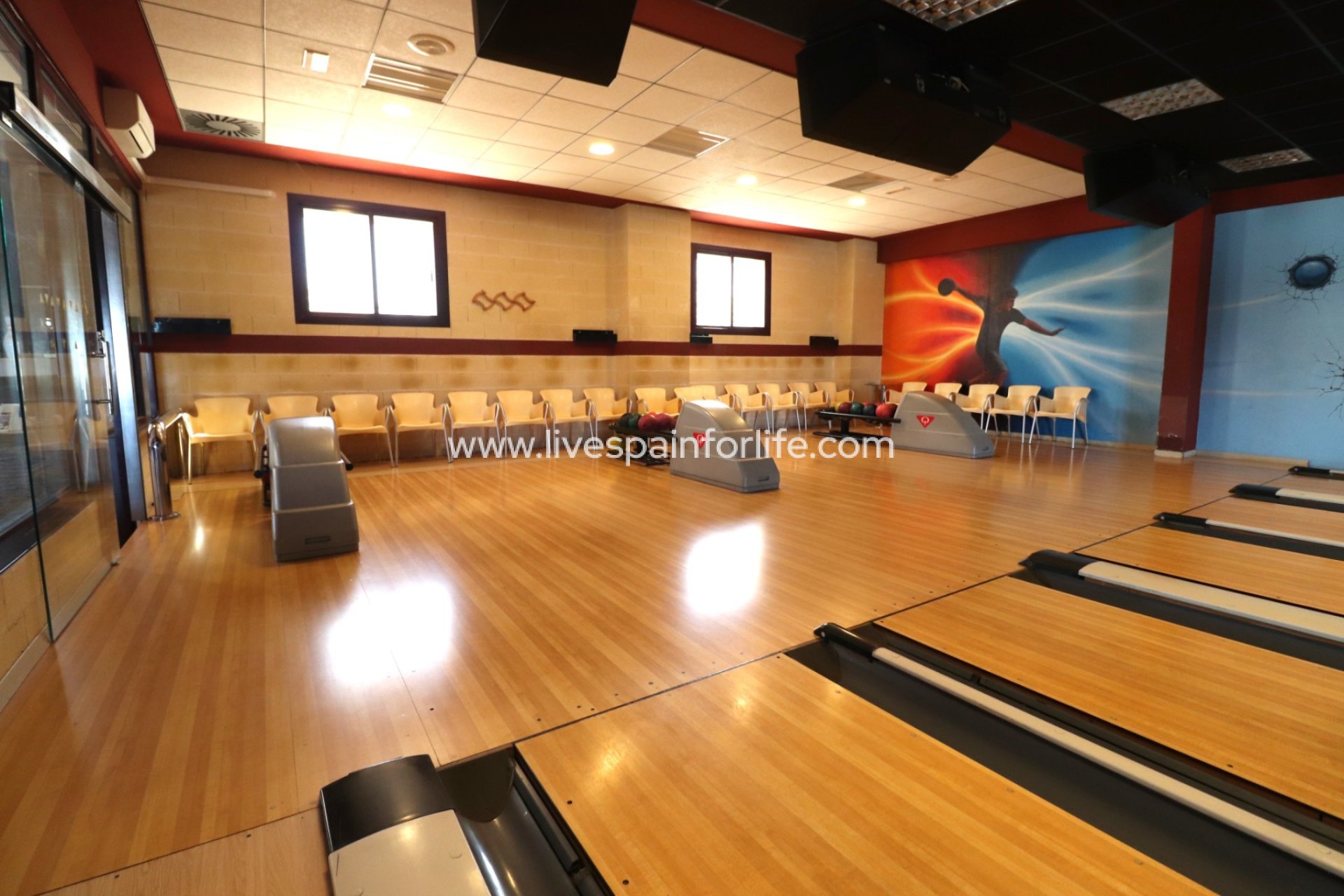 Reventa - Commercial -
Ciudad Quesada - Ciudad Quesada - Town