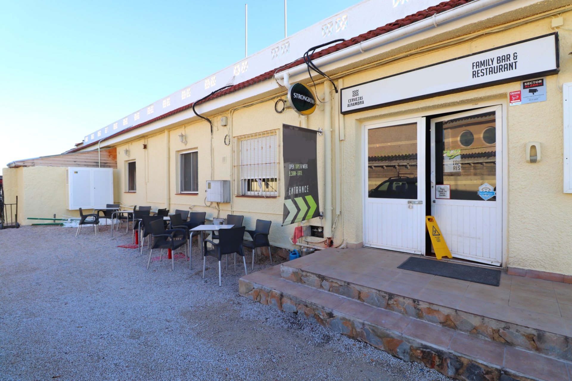 Reventa - Commercial -
Ciudad Quesada - Doña Pepa