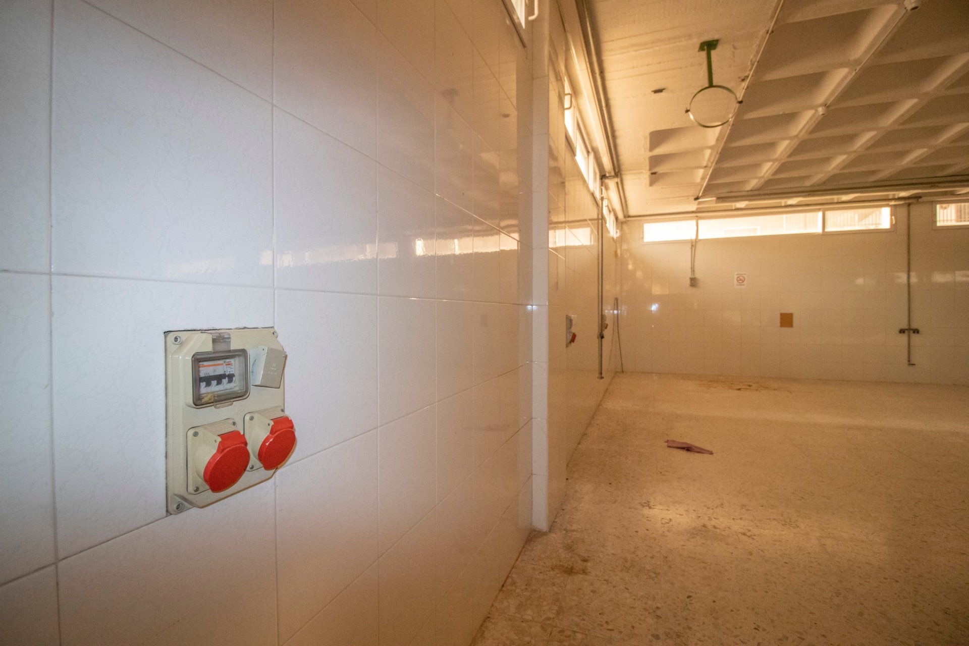 Reventa - Commercial -
Elche