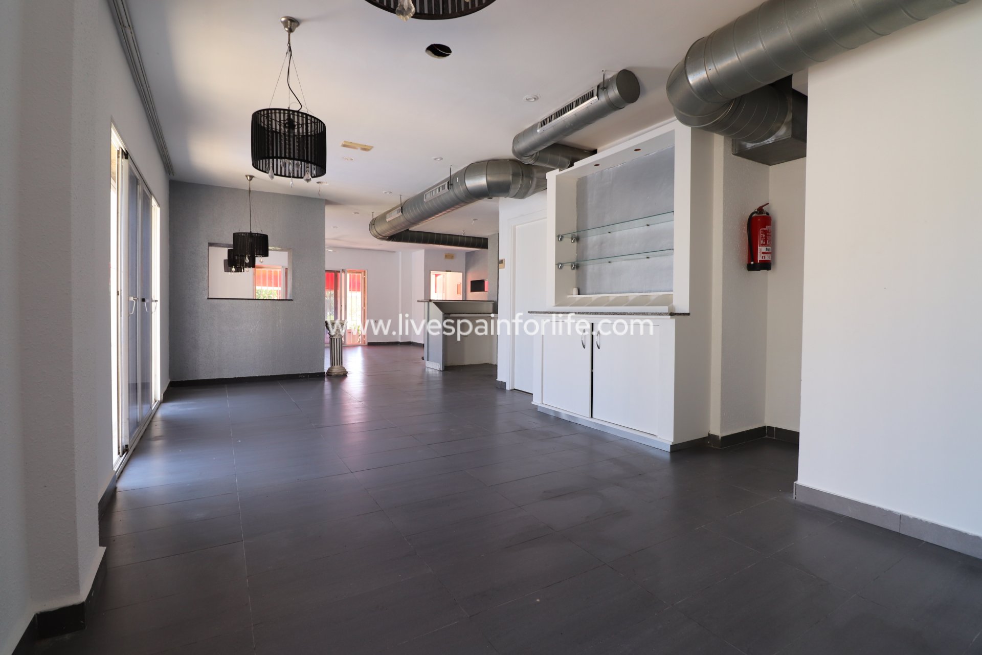 Reventa - Commercial (Freehold) -
Ciudad Quesada - La Marquesa